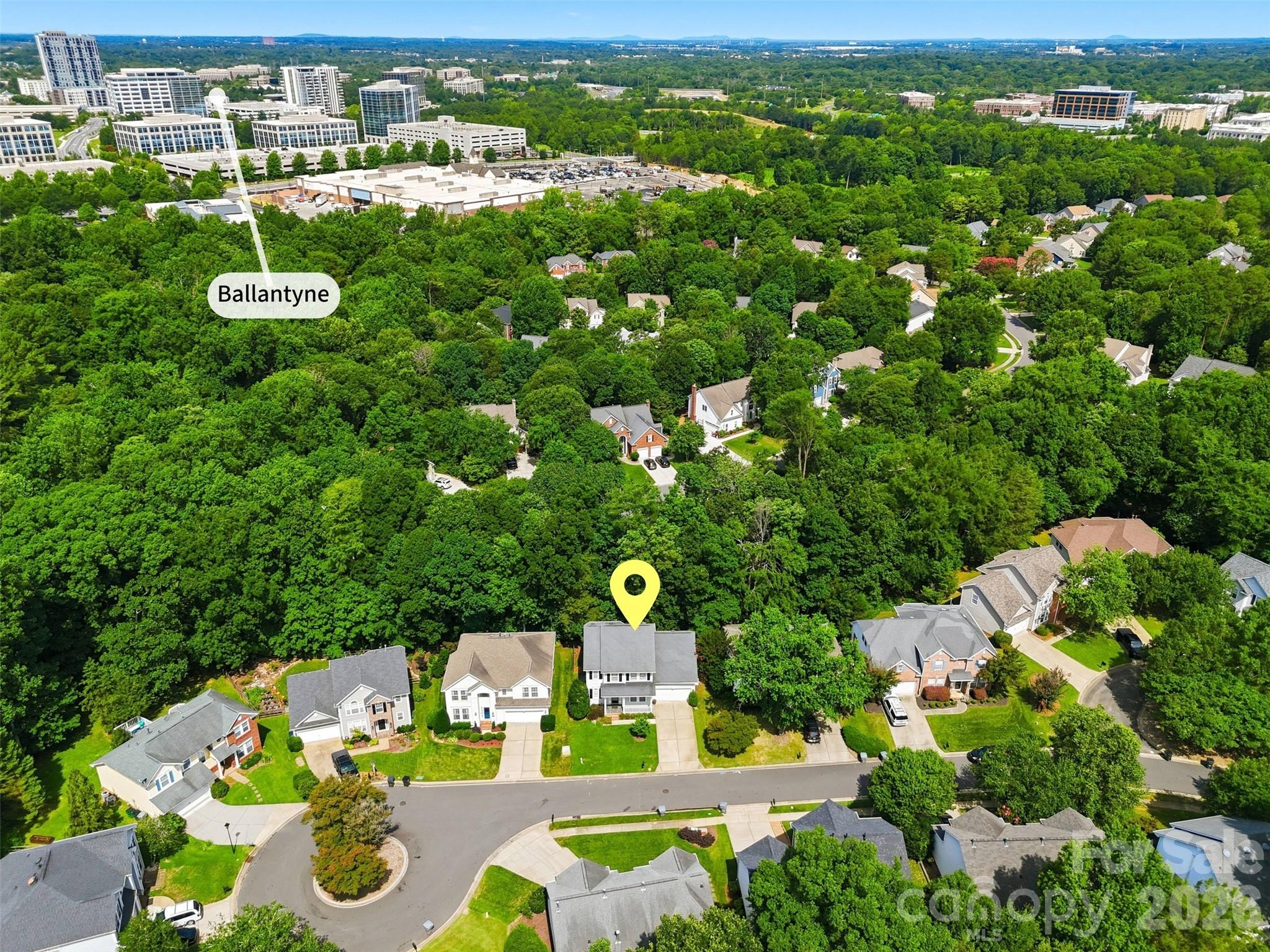 6832 Charter Hills Road — Charlotte