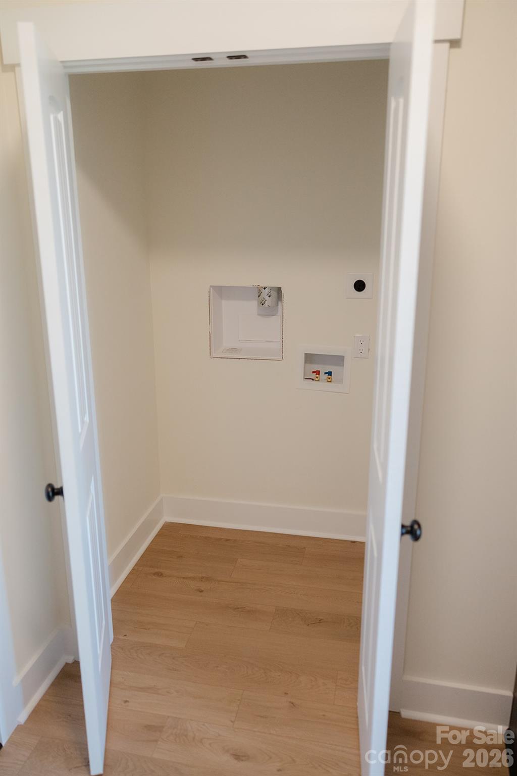 209 Beths Court — York