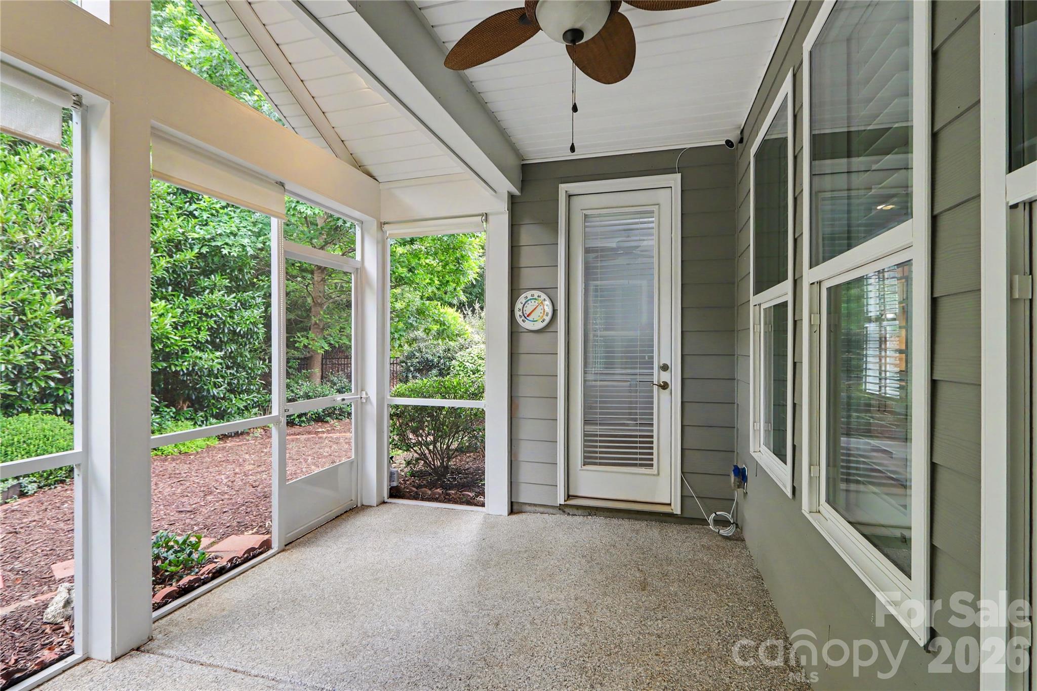 8911 Bur Lane — Huntersville