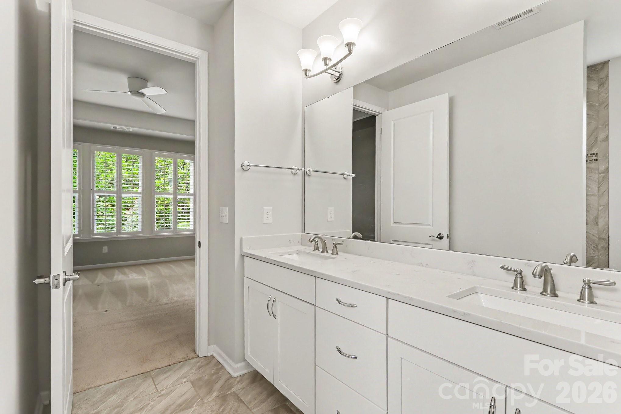 8911 Bur Lane — Huntersville