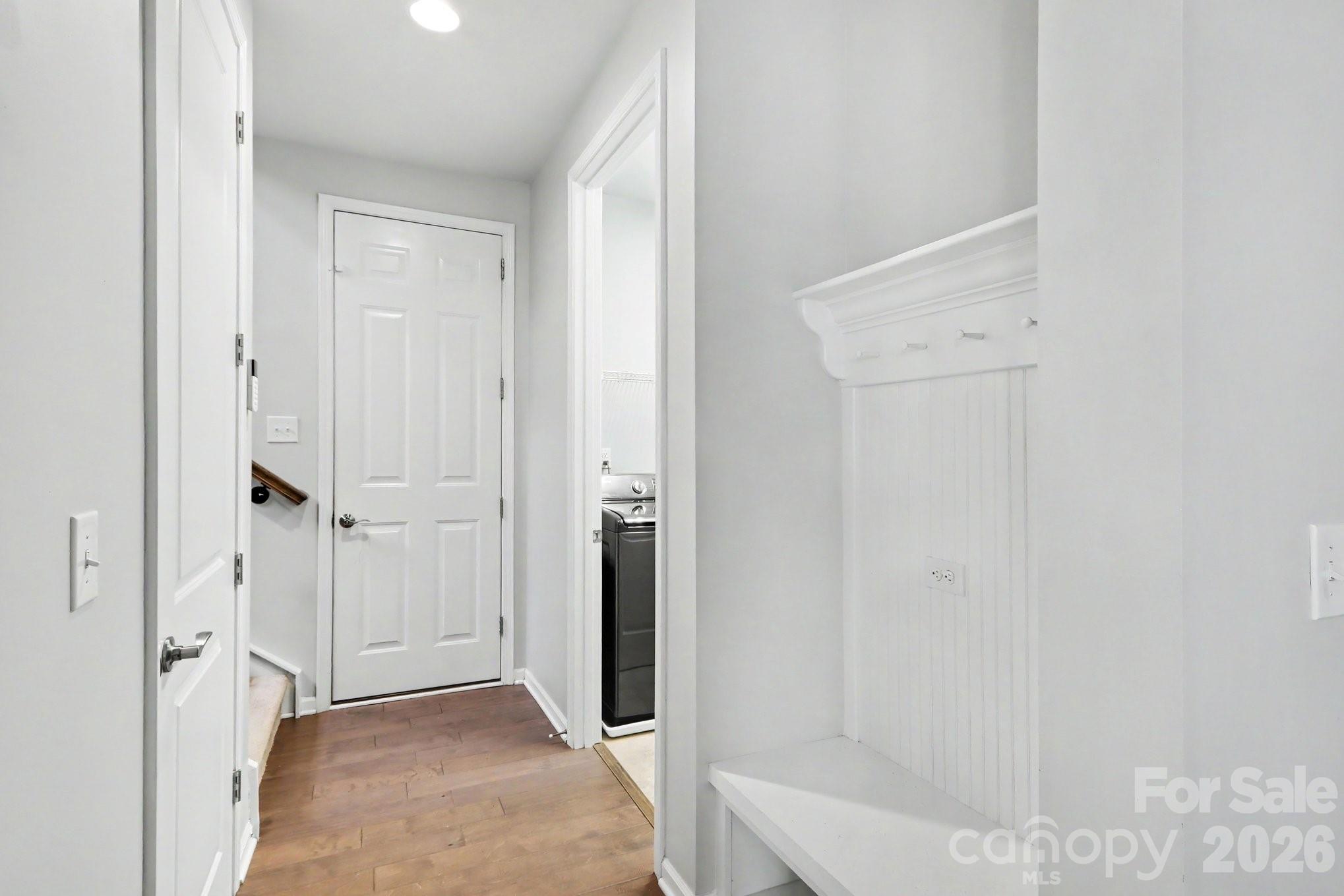 8911 Bur Lane — Huntersville