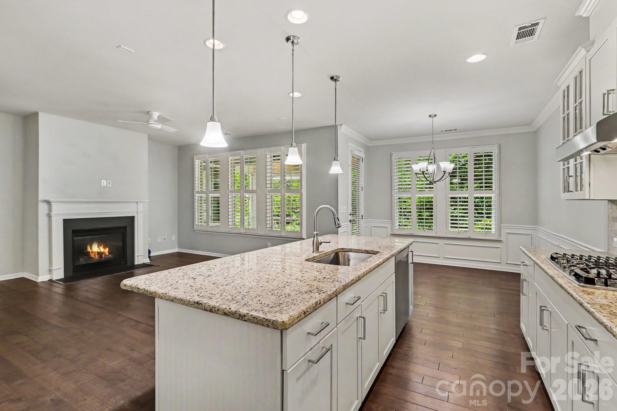8911 Bur Lane — Huntersville