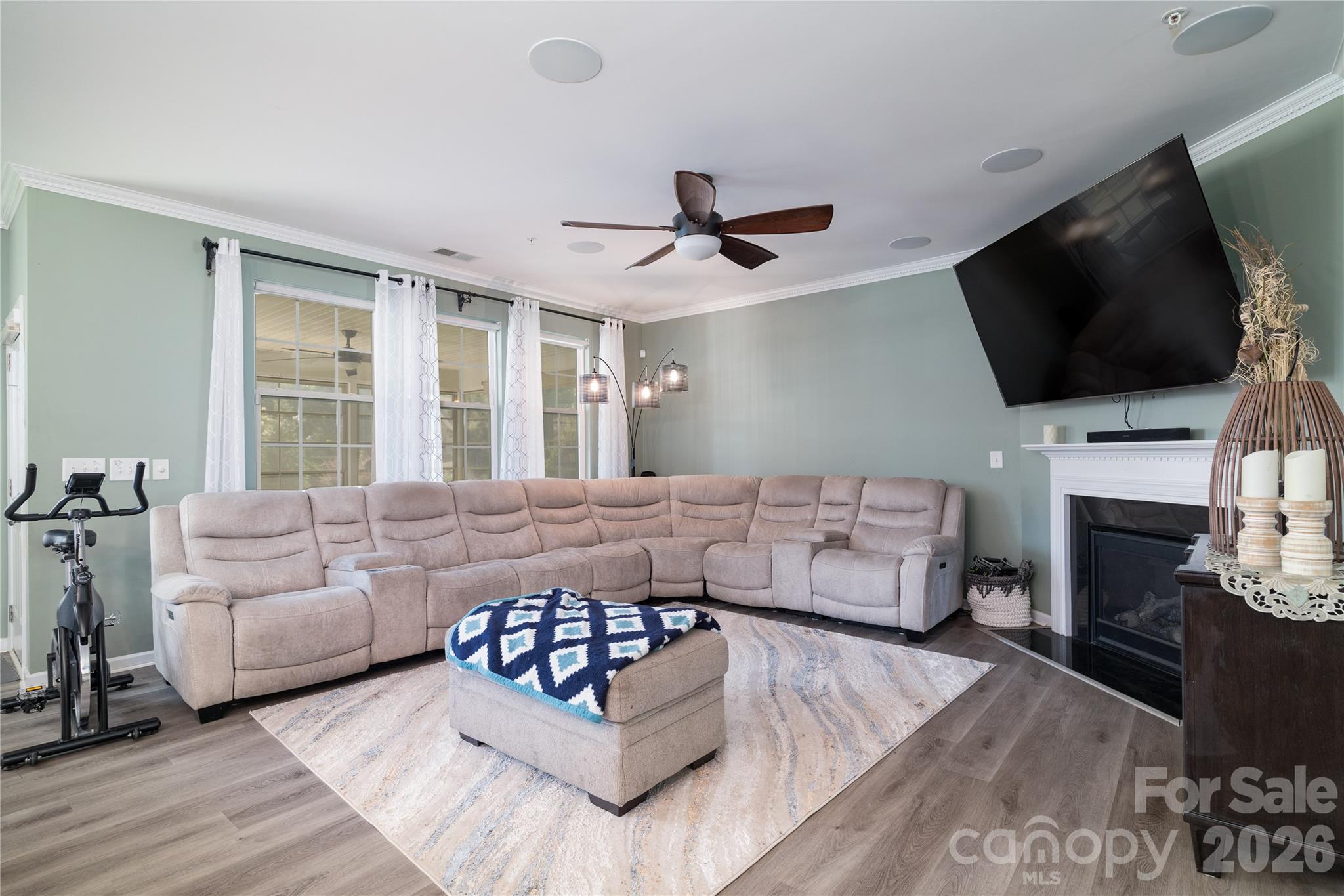 137 Flora Vista Drive — Mooresville