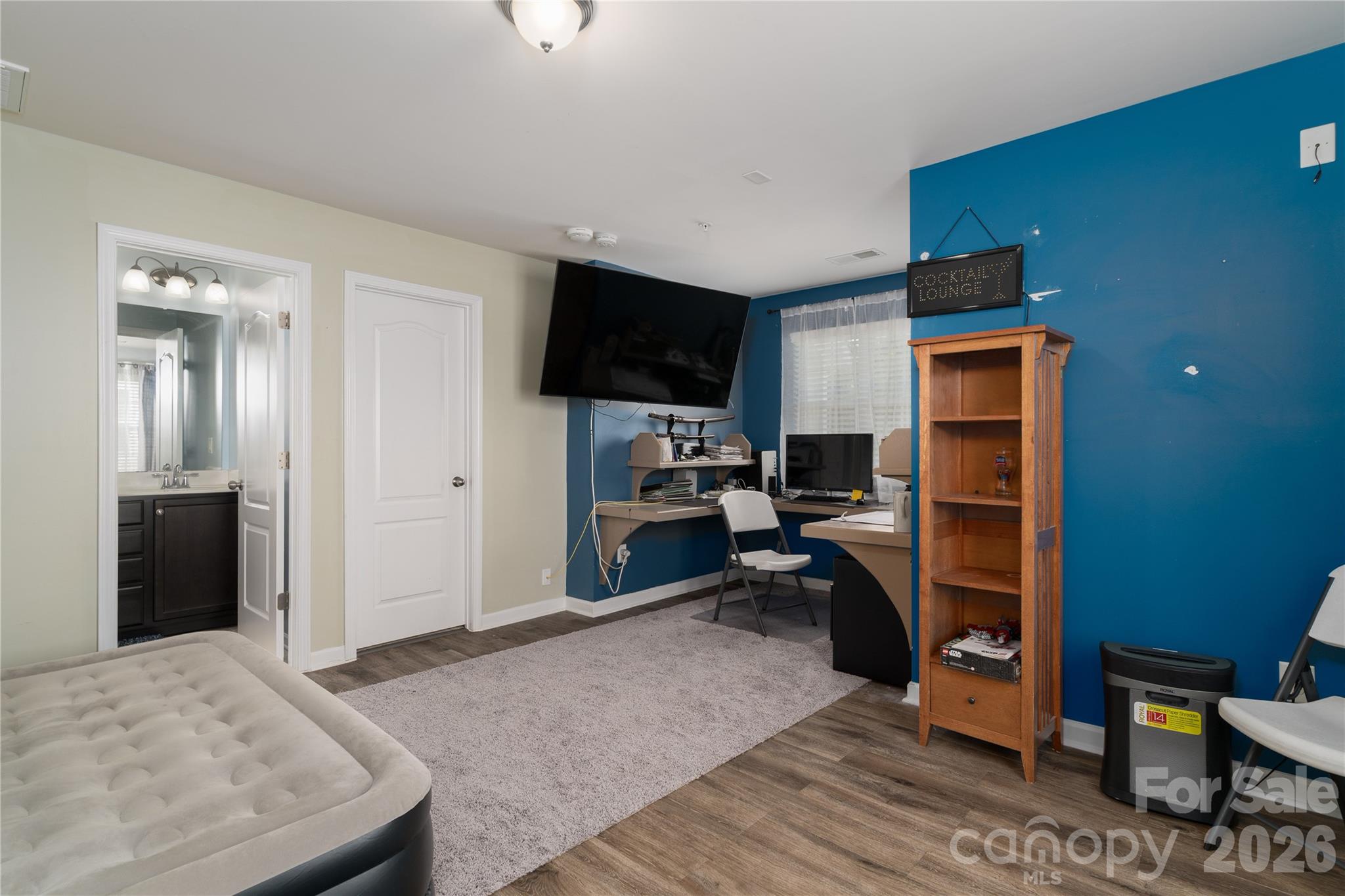 137 Flora Vista Drive — Mooresville