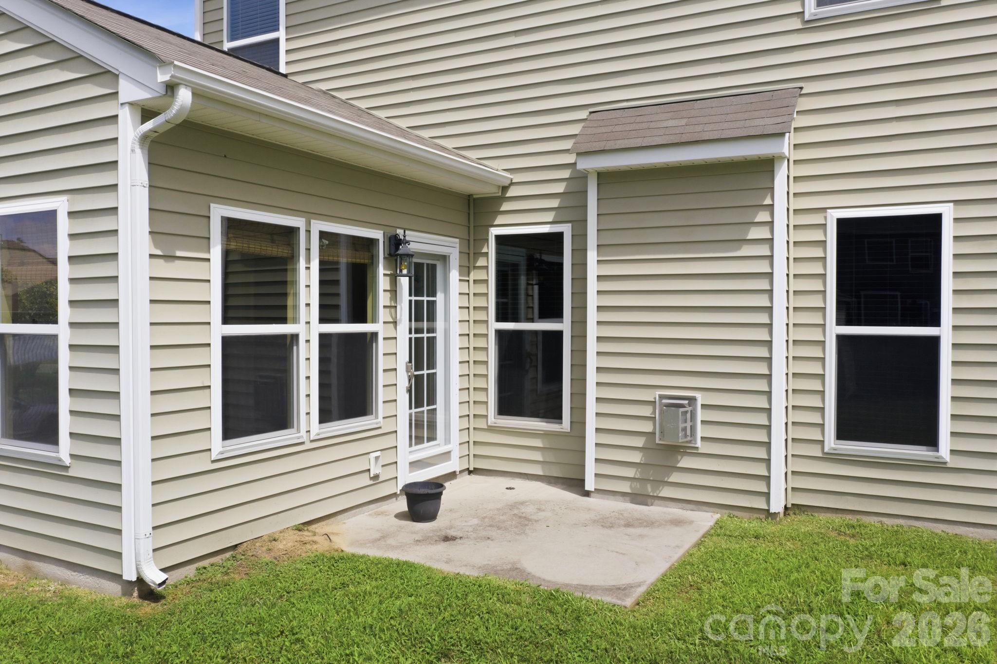 2233 Verde Creek Road — Charlotte