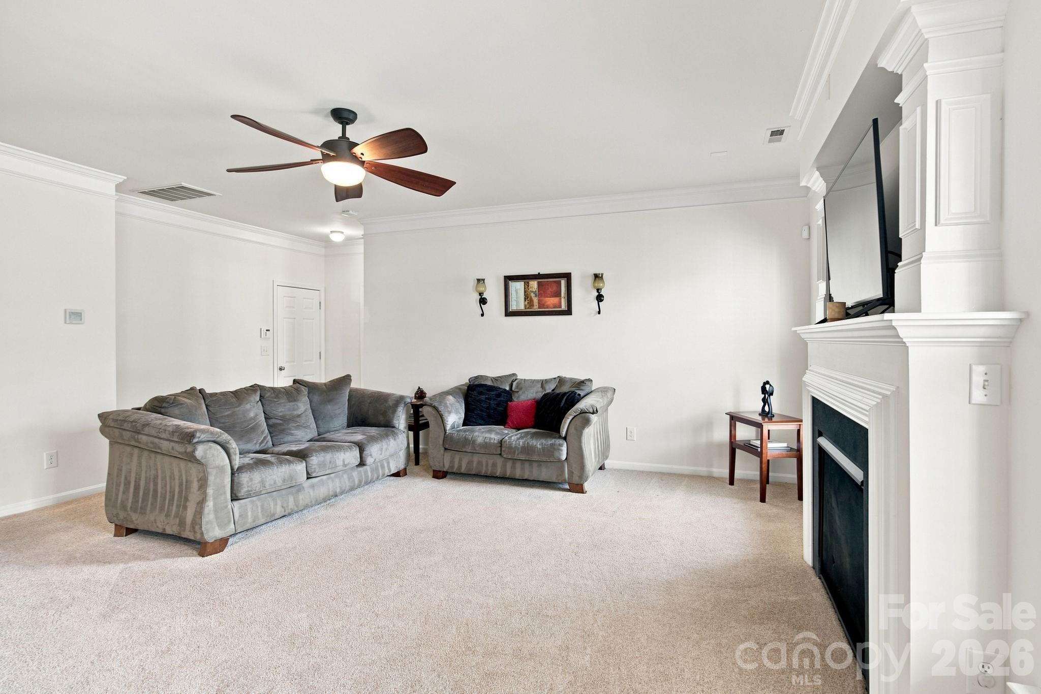 2233 Verde Creek Road — Charlotte