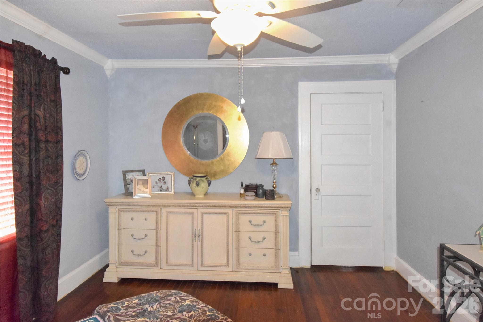 496 14th Avenue NE — Hickory