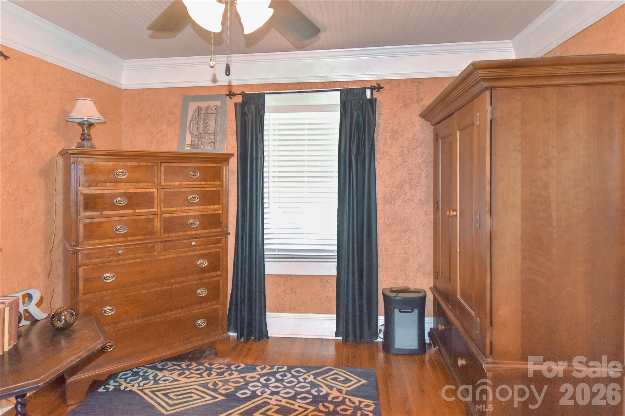 496 14th Avenue NE — Hickory