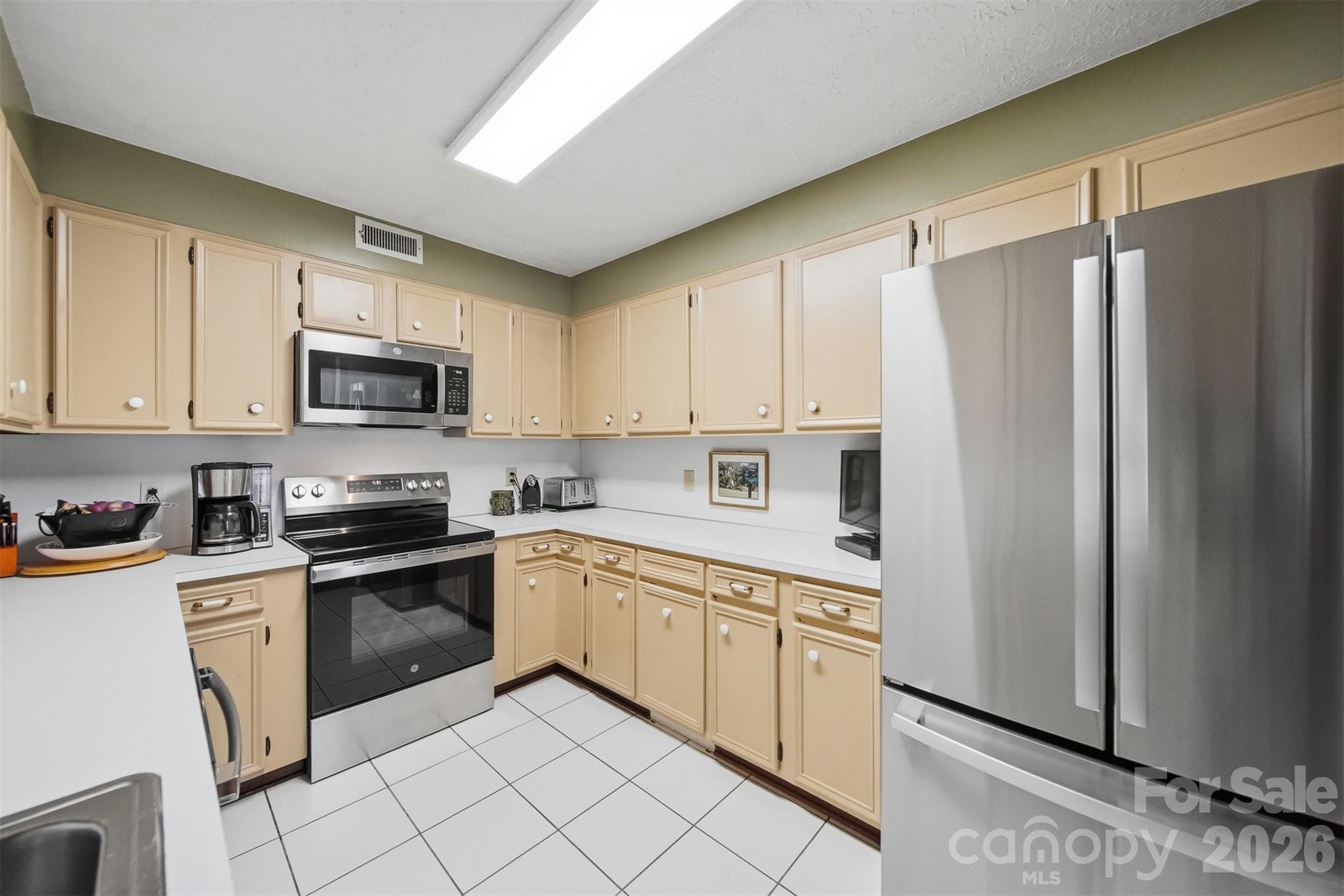 1330 5th Street NE #83 — Hickory