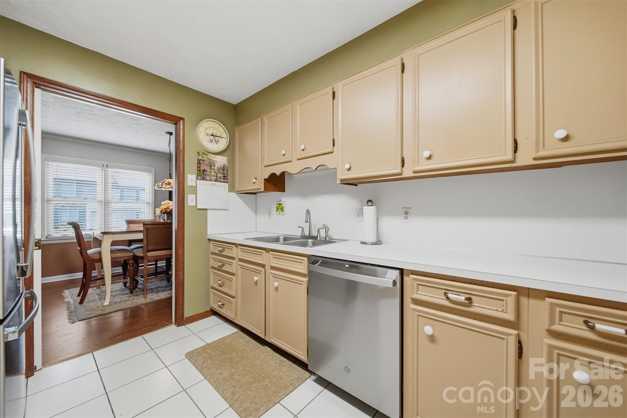 1330 5th Street NE #83 — Hickory