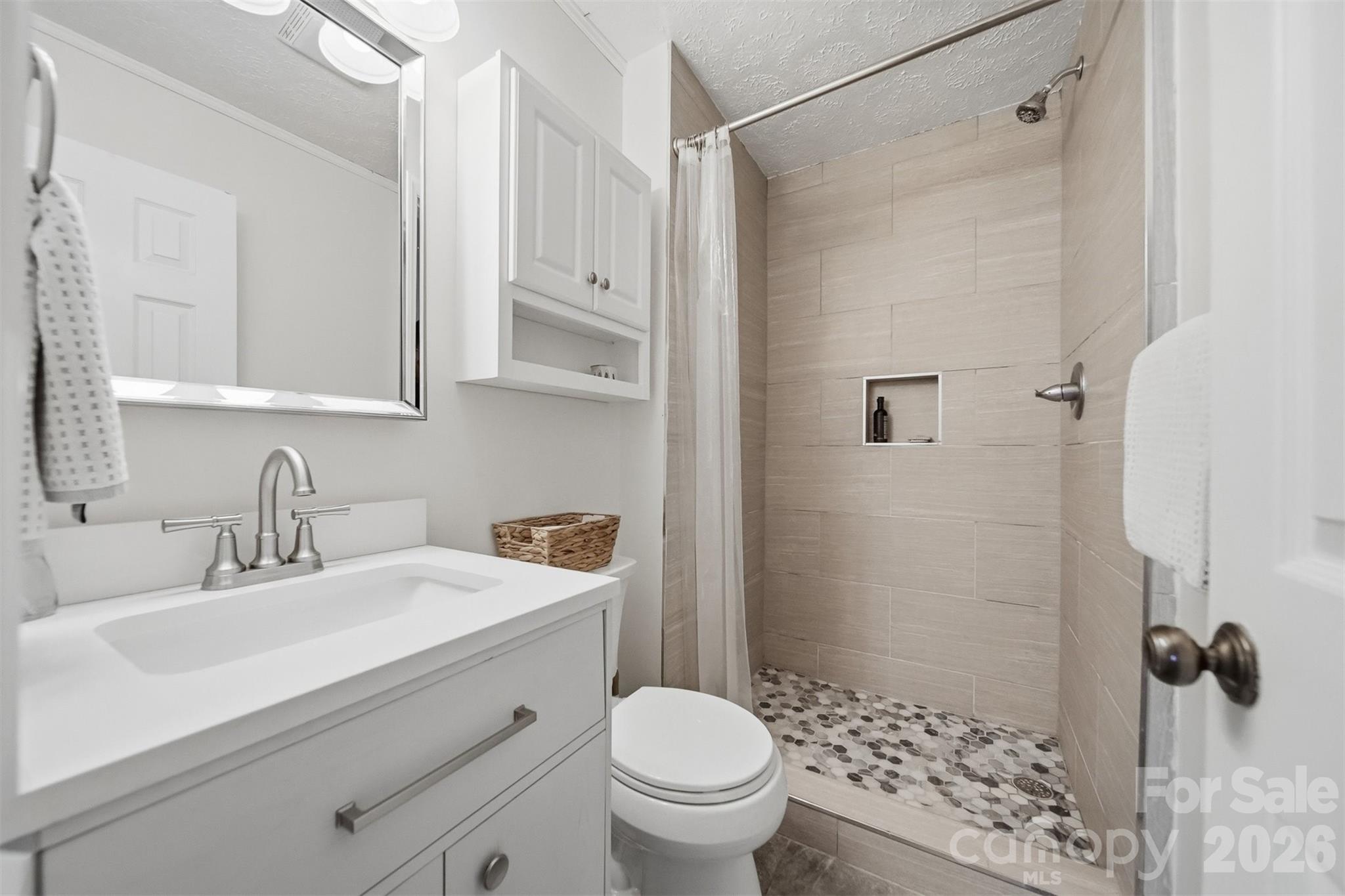 1330 5th Street NE #83 — Hickory