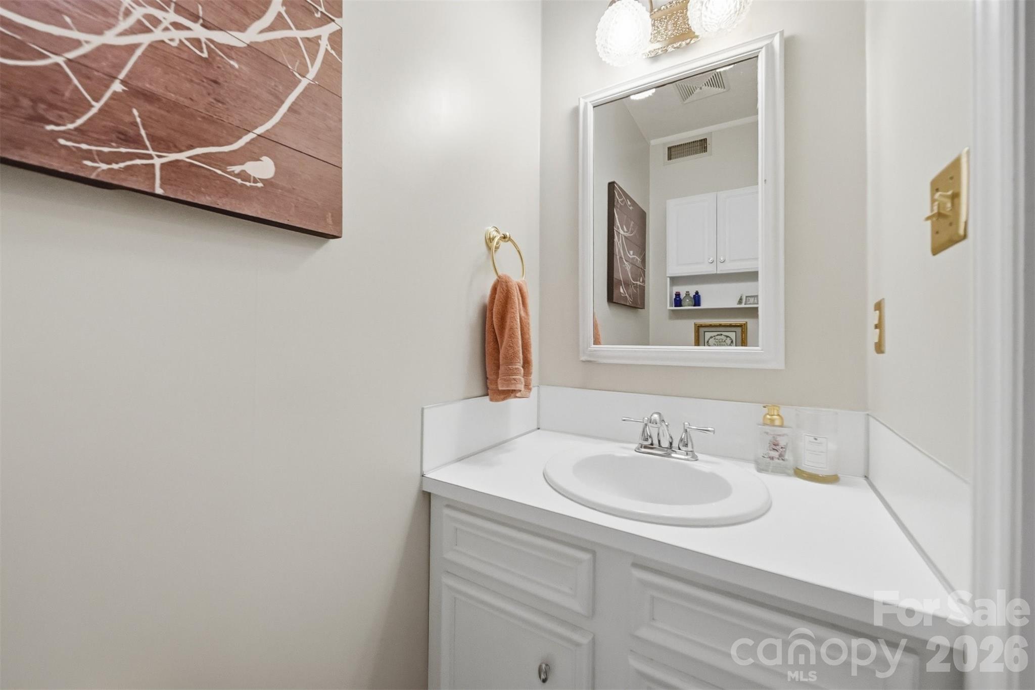 1330 5th Street NE #83 — Hickory