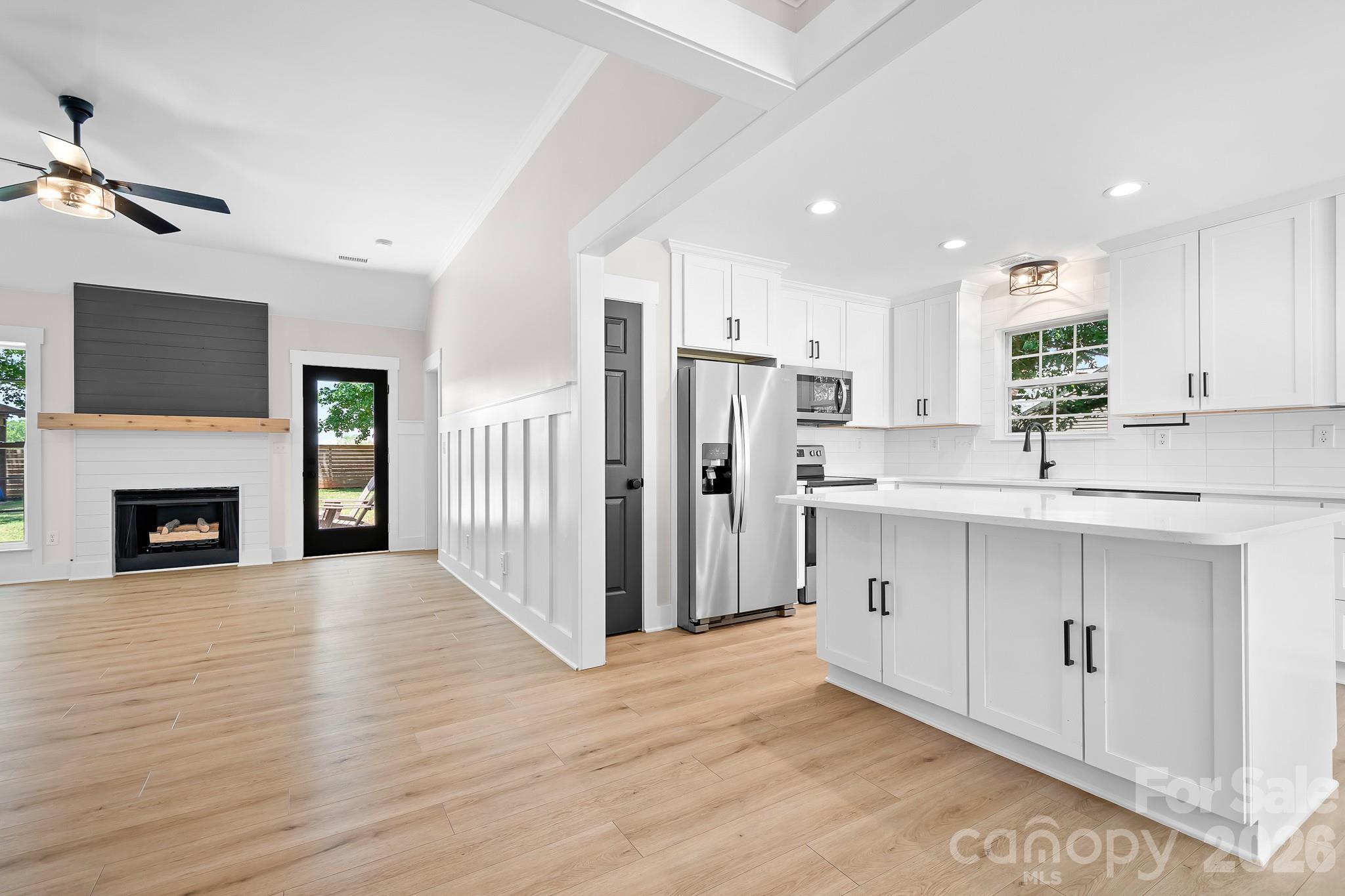 12601 Mayes Road — Huntersville