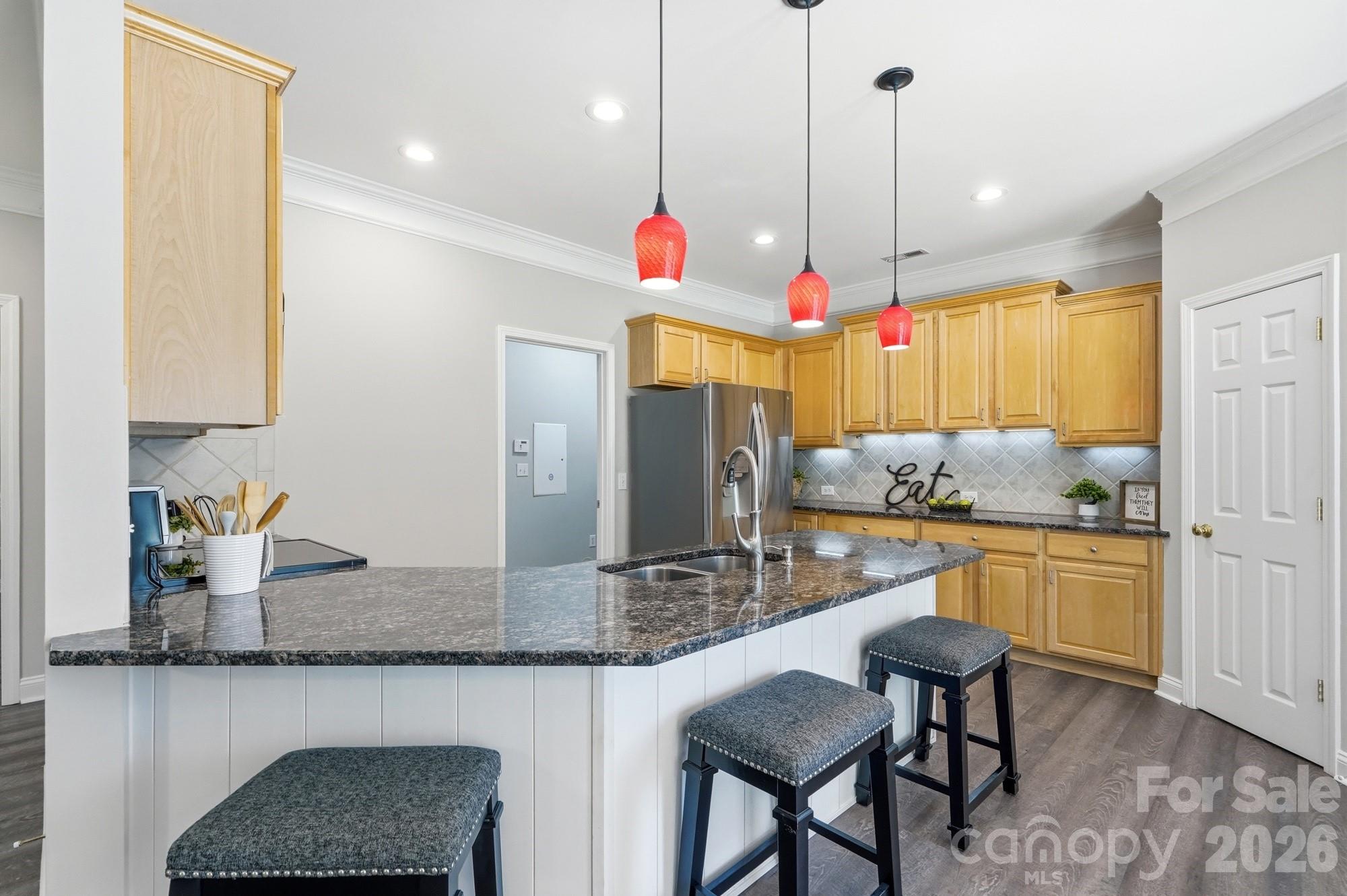 208 Harris Farm Road — Mooresville