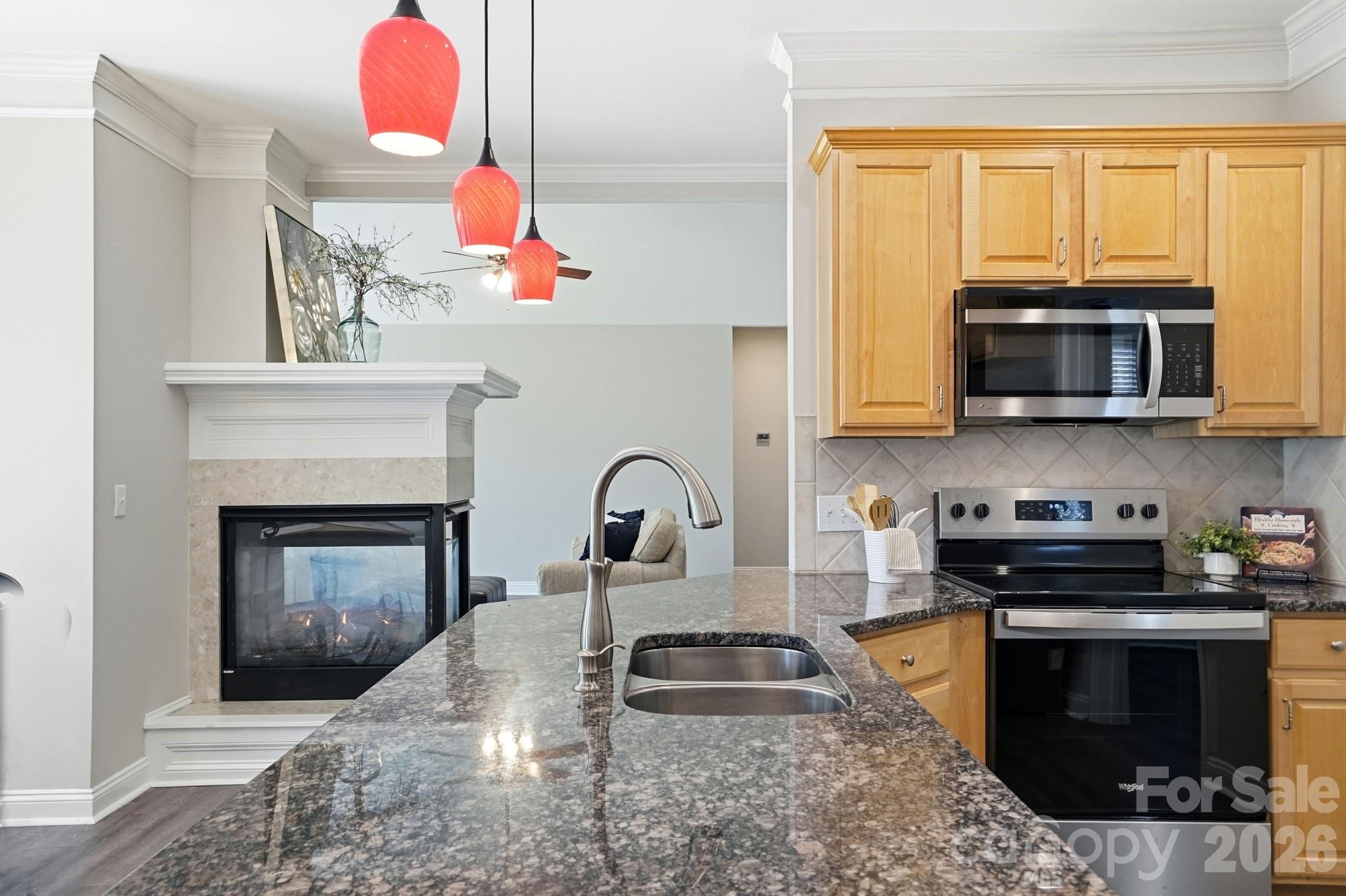 208 Harris Farm Road — Mooresville