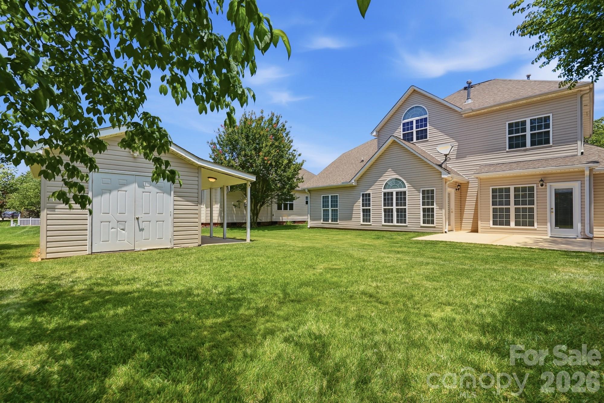 208 Harris Farm Road — Mooresville
