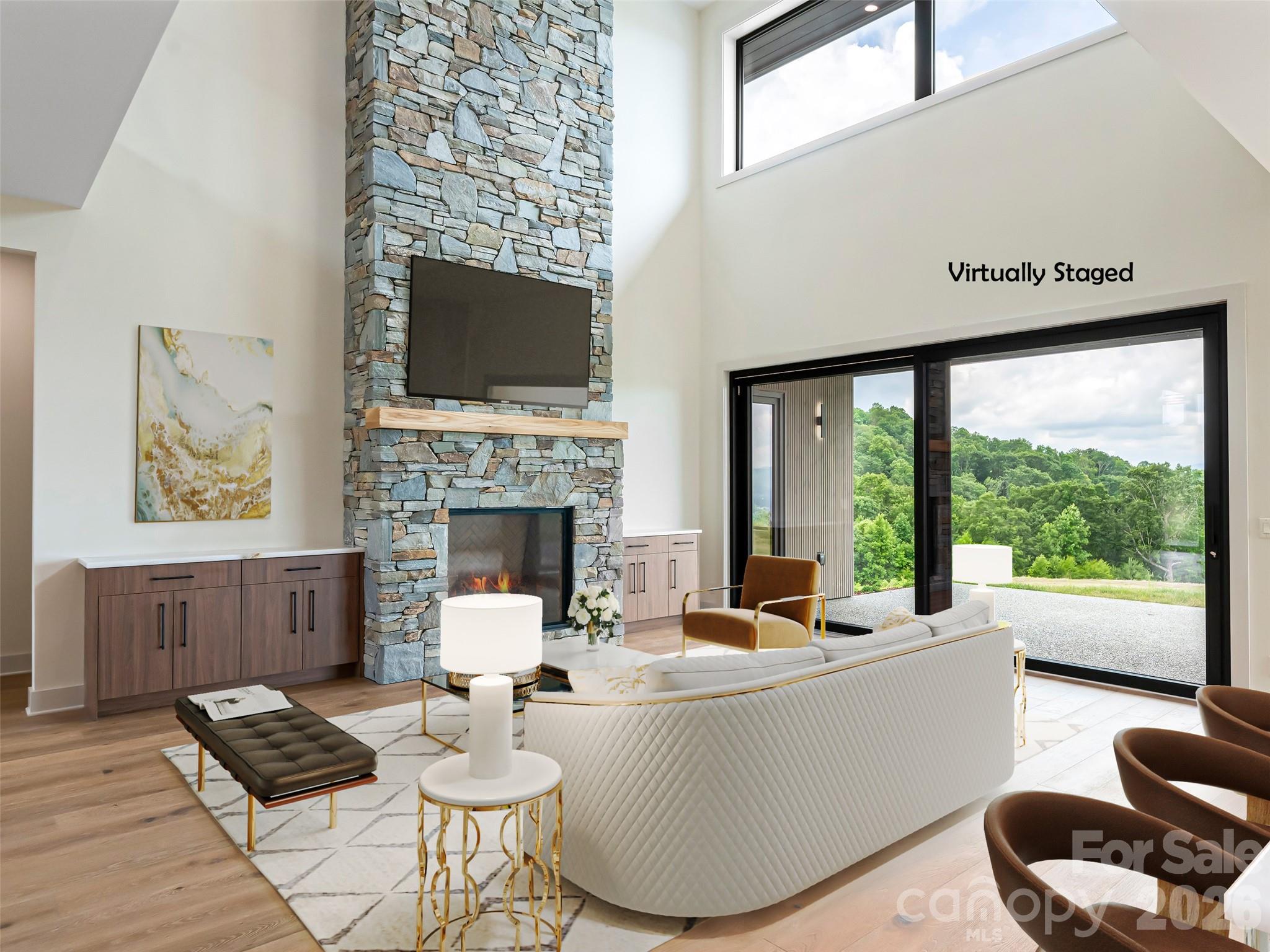 24 S Watchman Drive — Hendersonville