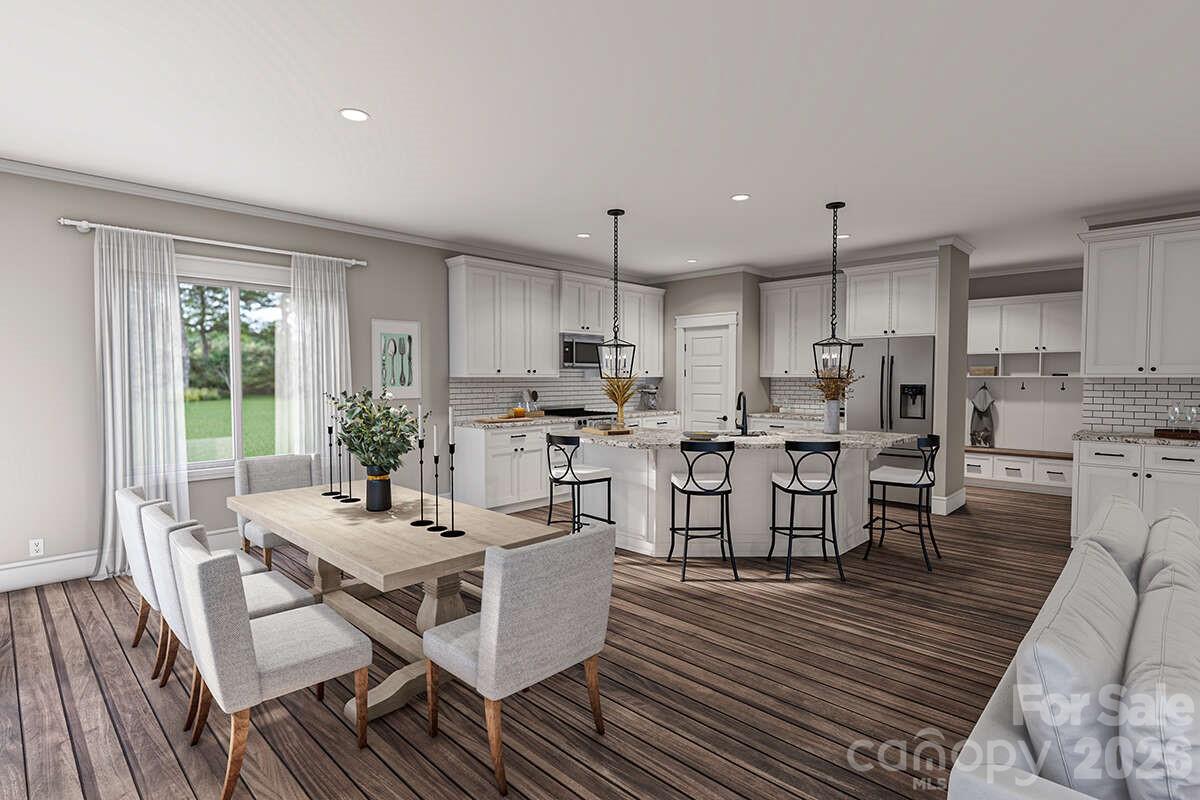 4267 Dashley Circle — Catawba