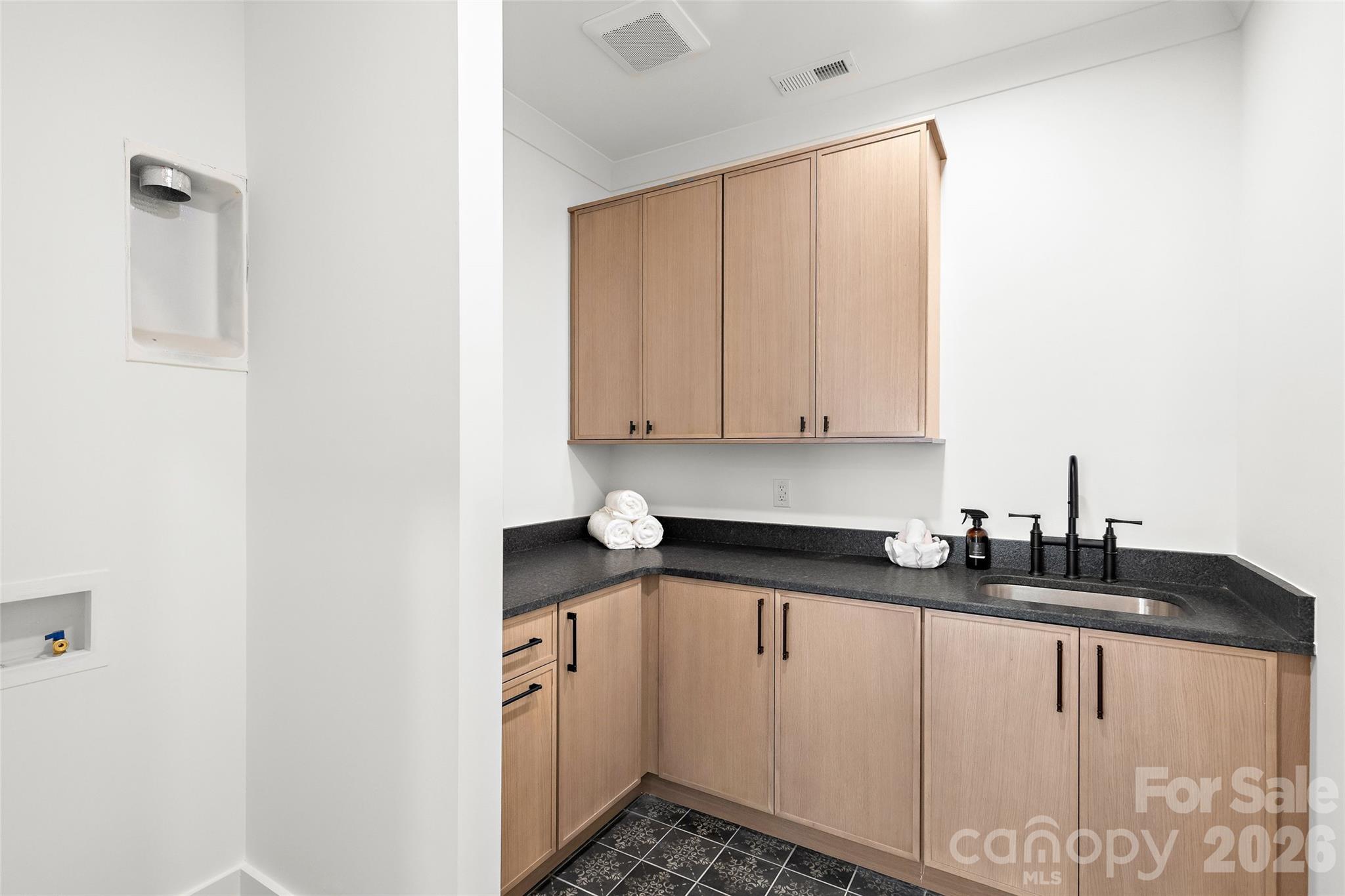 3035 Florida Avenue — Charlotte