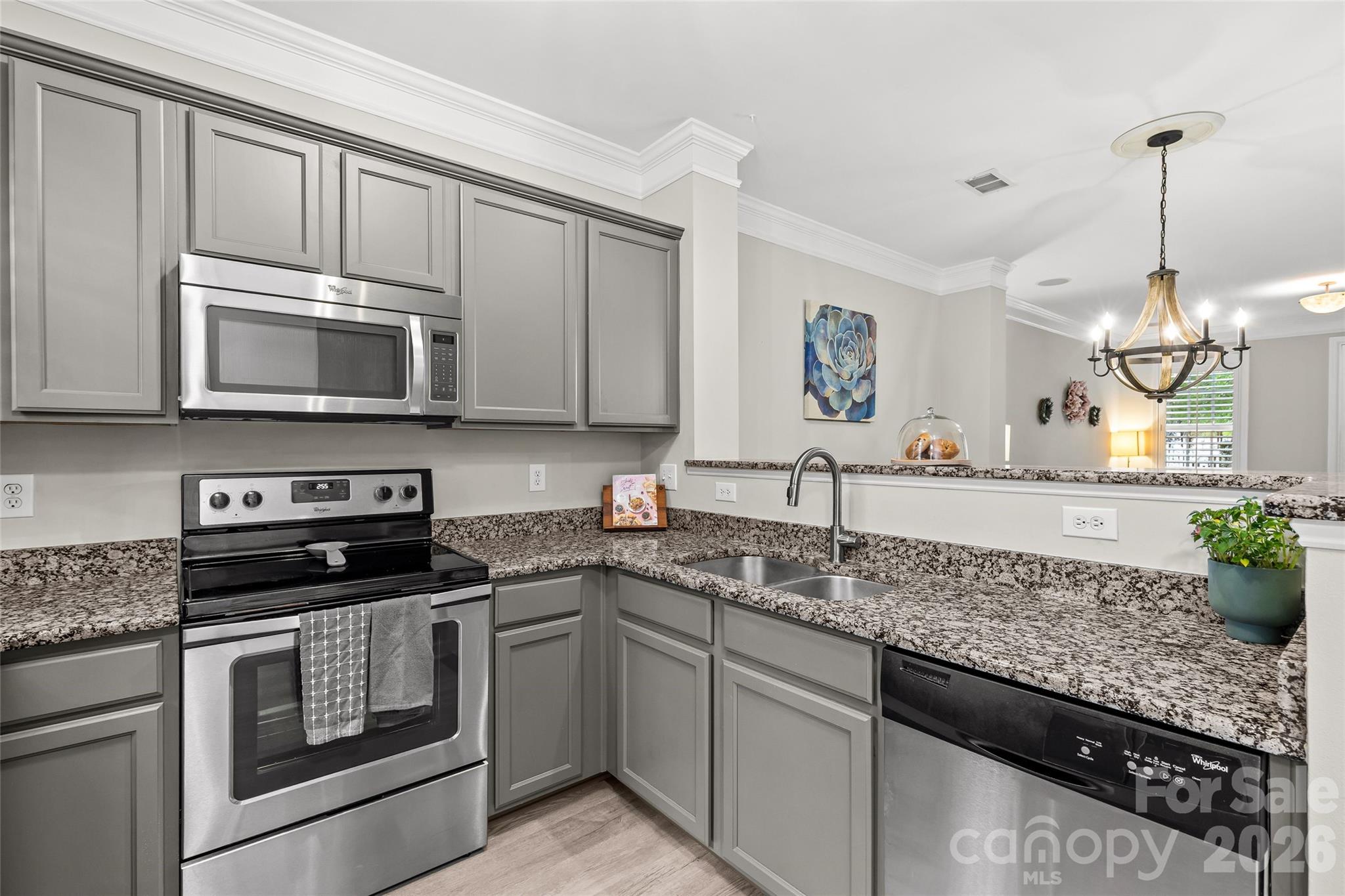 8935 Socata Way — Charlotte
