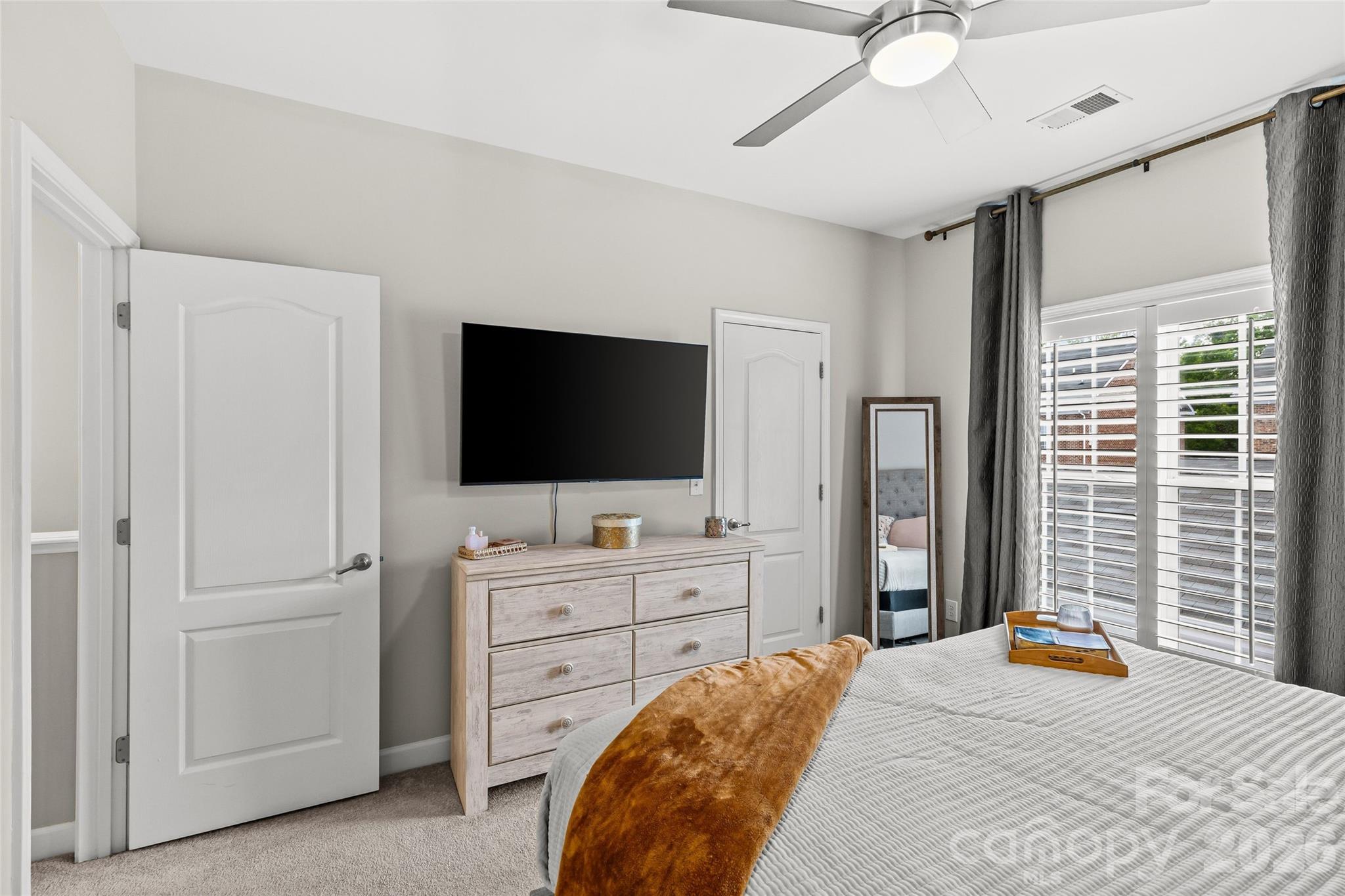 8935 Socata Way — Charlotte
