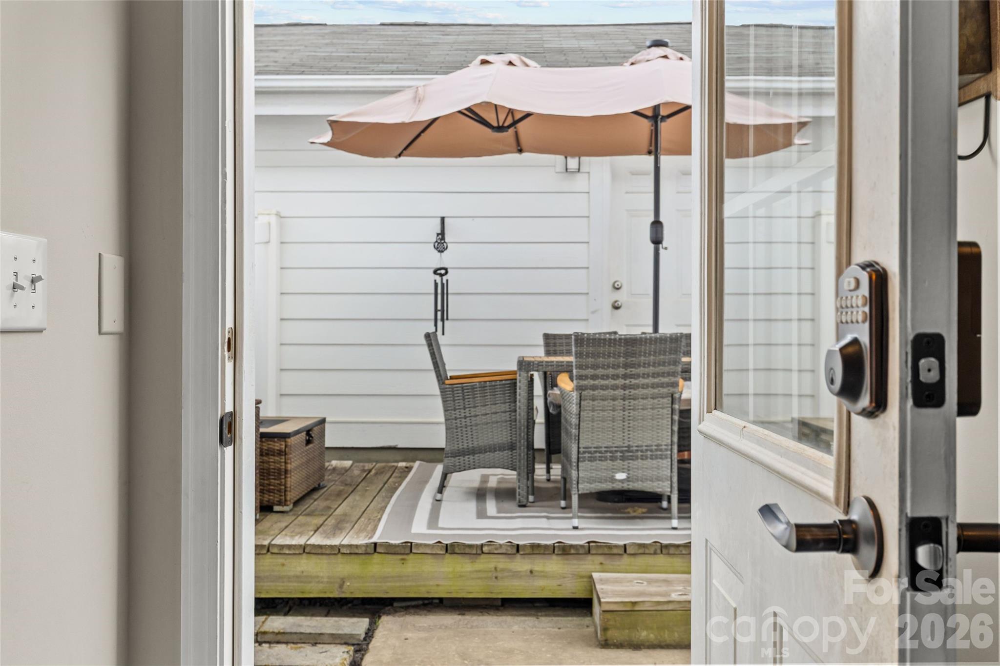 8935 Socata Way — Charlotte
