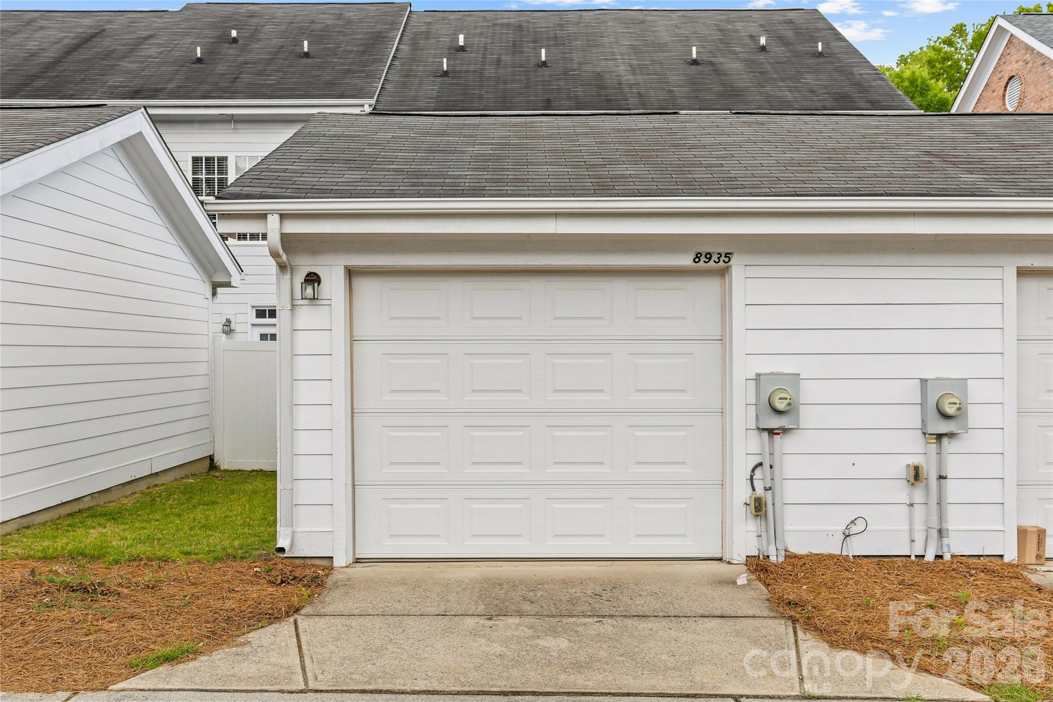 8935 Socata Way — Charlotte