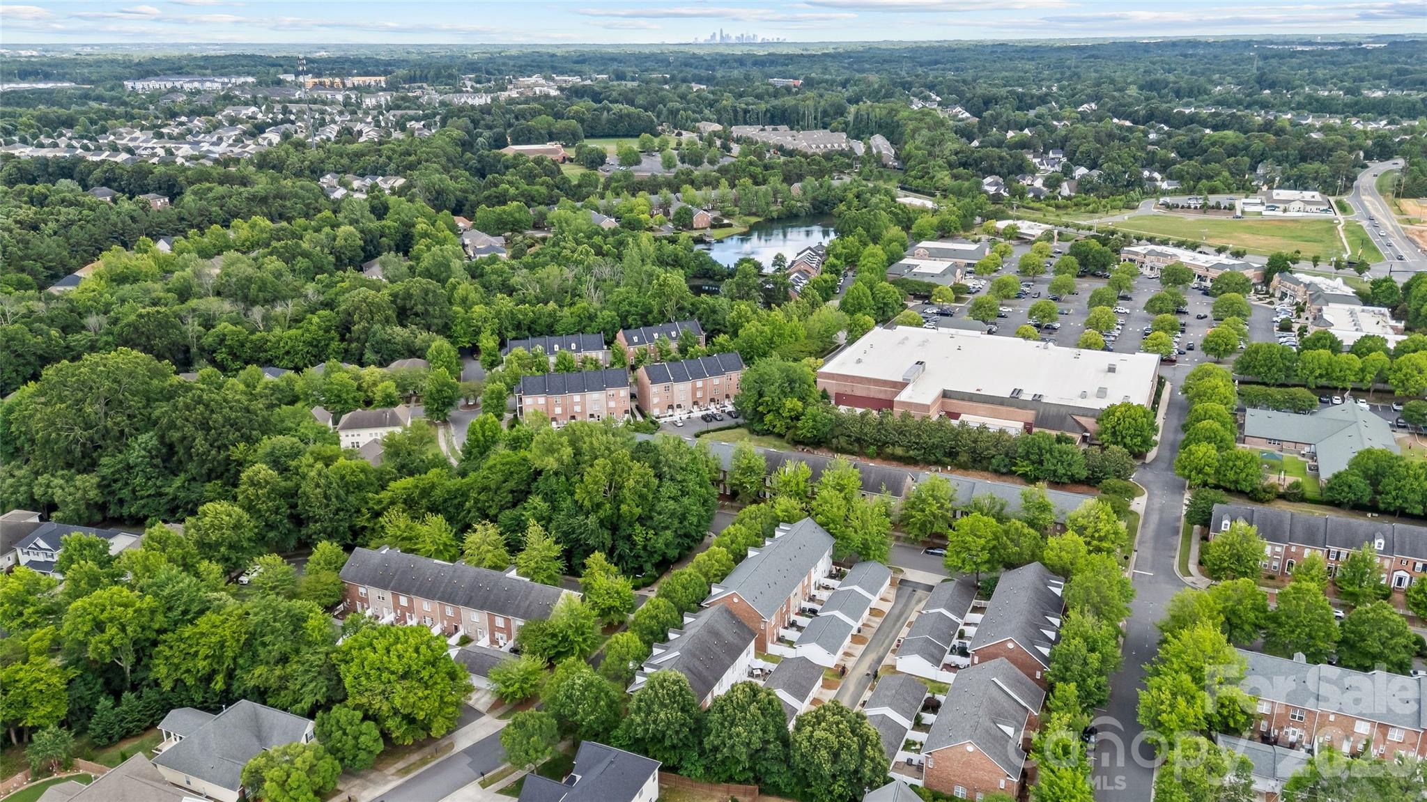 8935 Socata Way — Charlotte