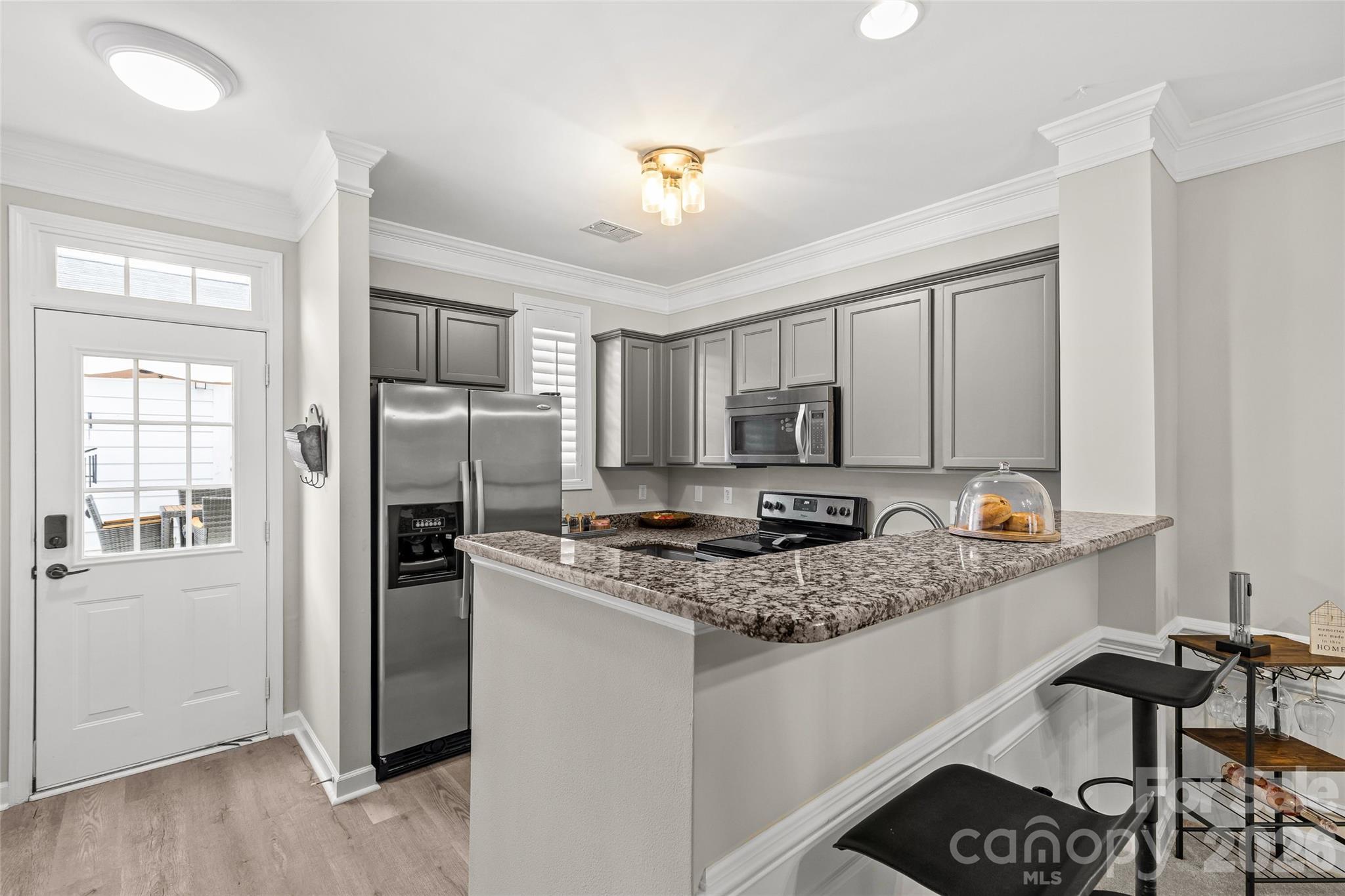 8935 Socata Way — Charlotte