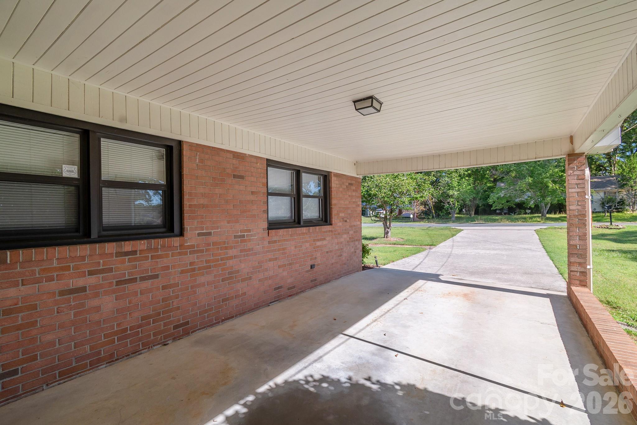 1340 E Cannon Avenue — Albemarle