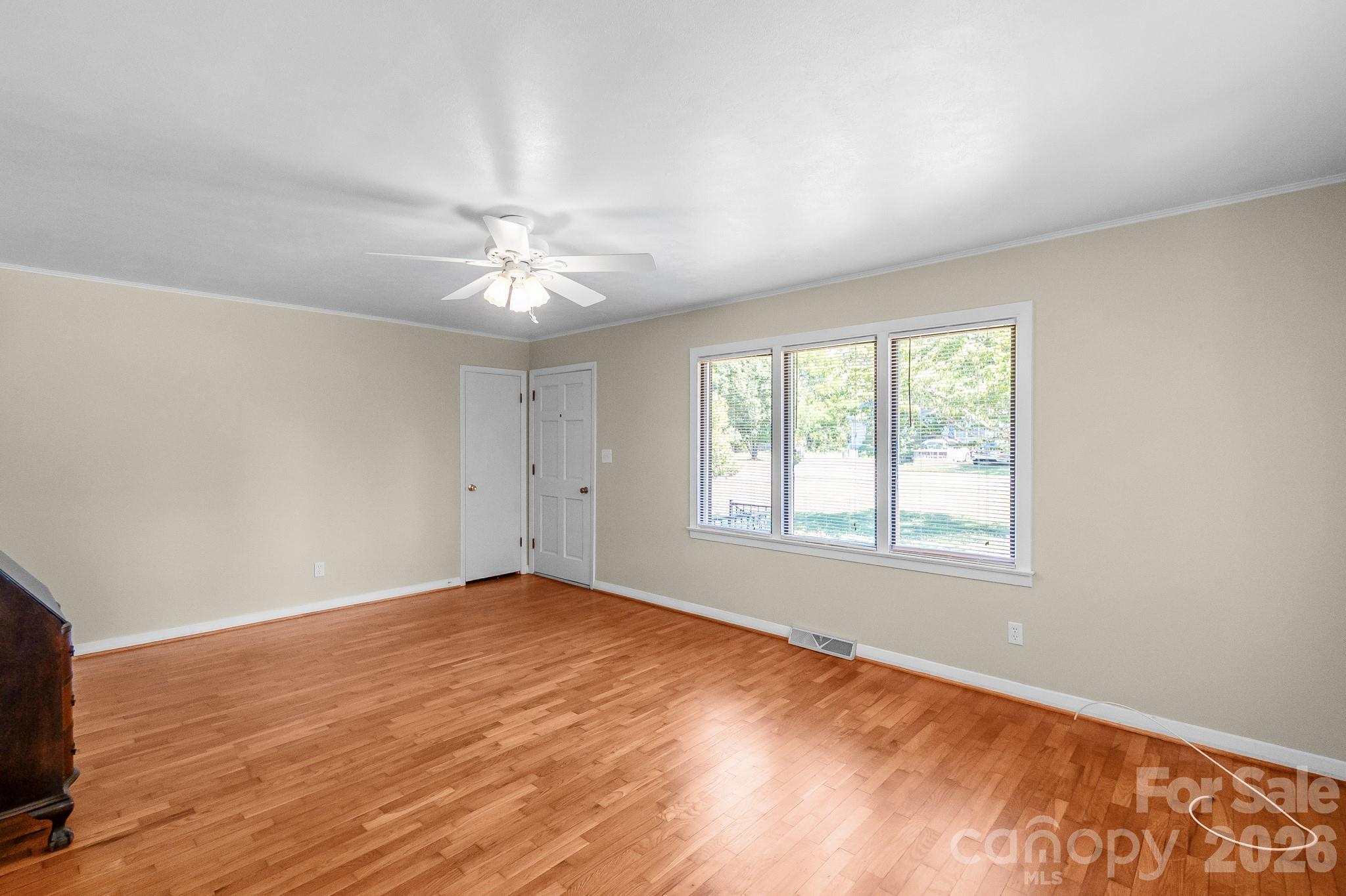 1340 E Cannon Avenue — Albemarle