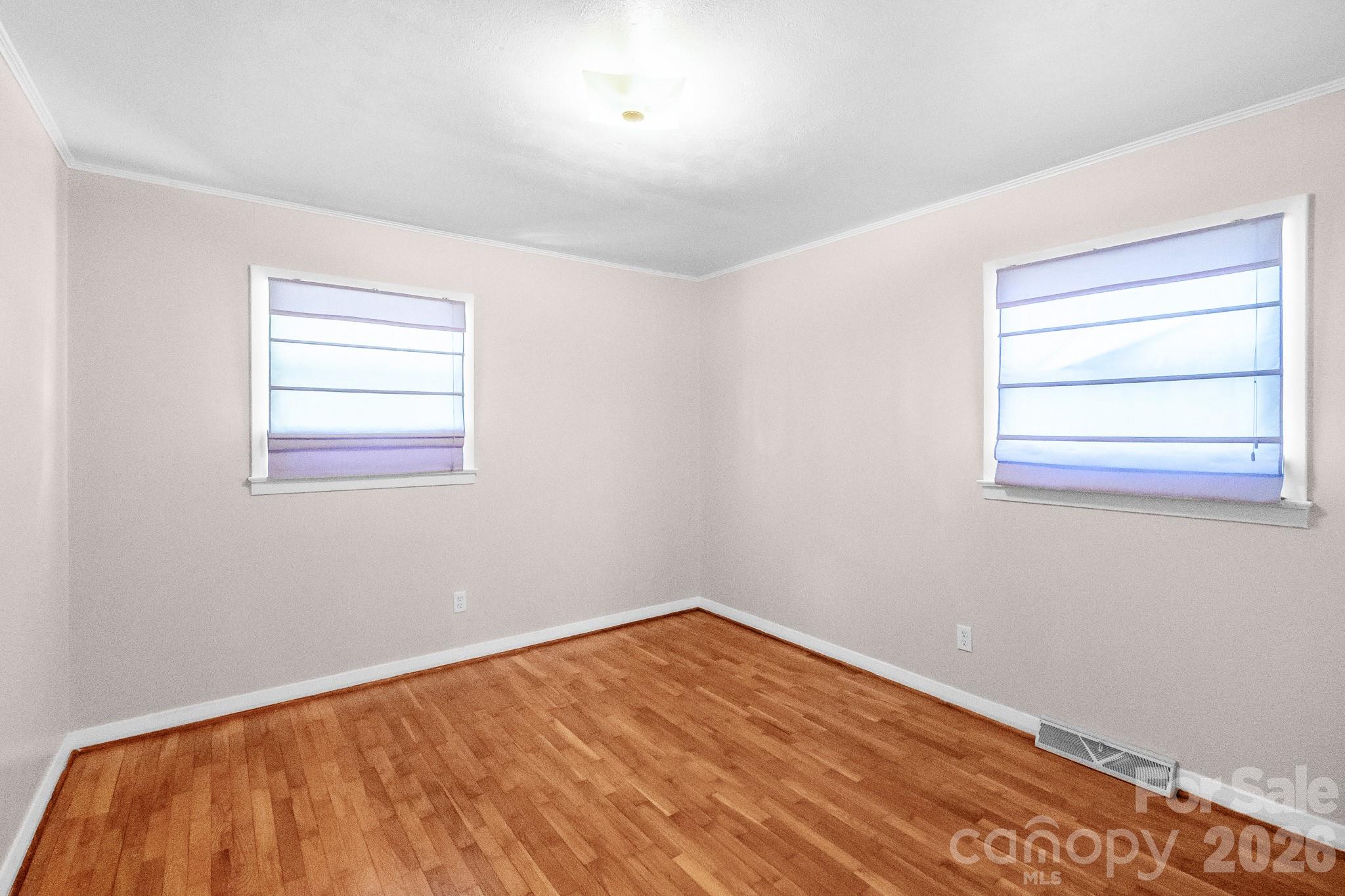 1340 E Cannon Avenue — Albemarle