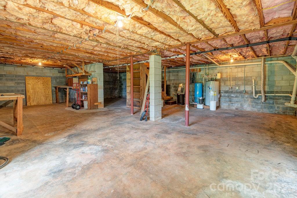 14 High Valley Estates Drive #20 — Alexander
