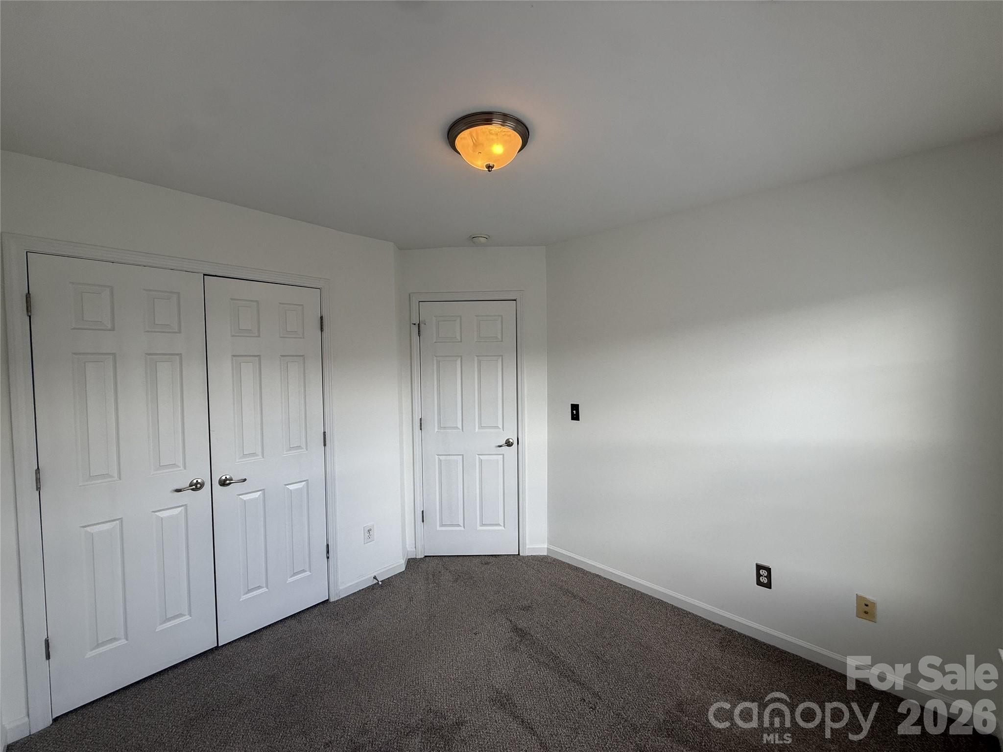 9956 Kings Parade Boulevard — Charlotte