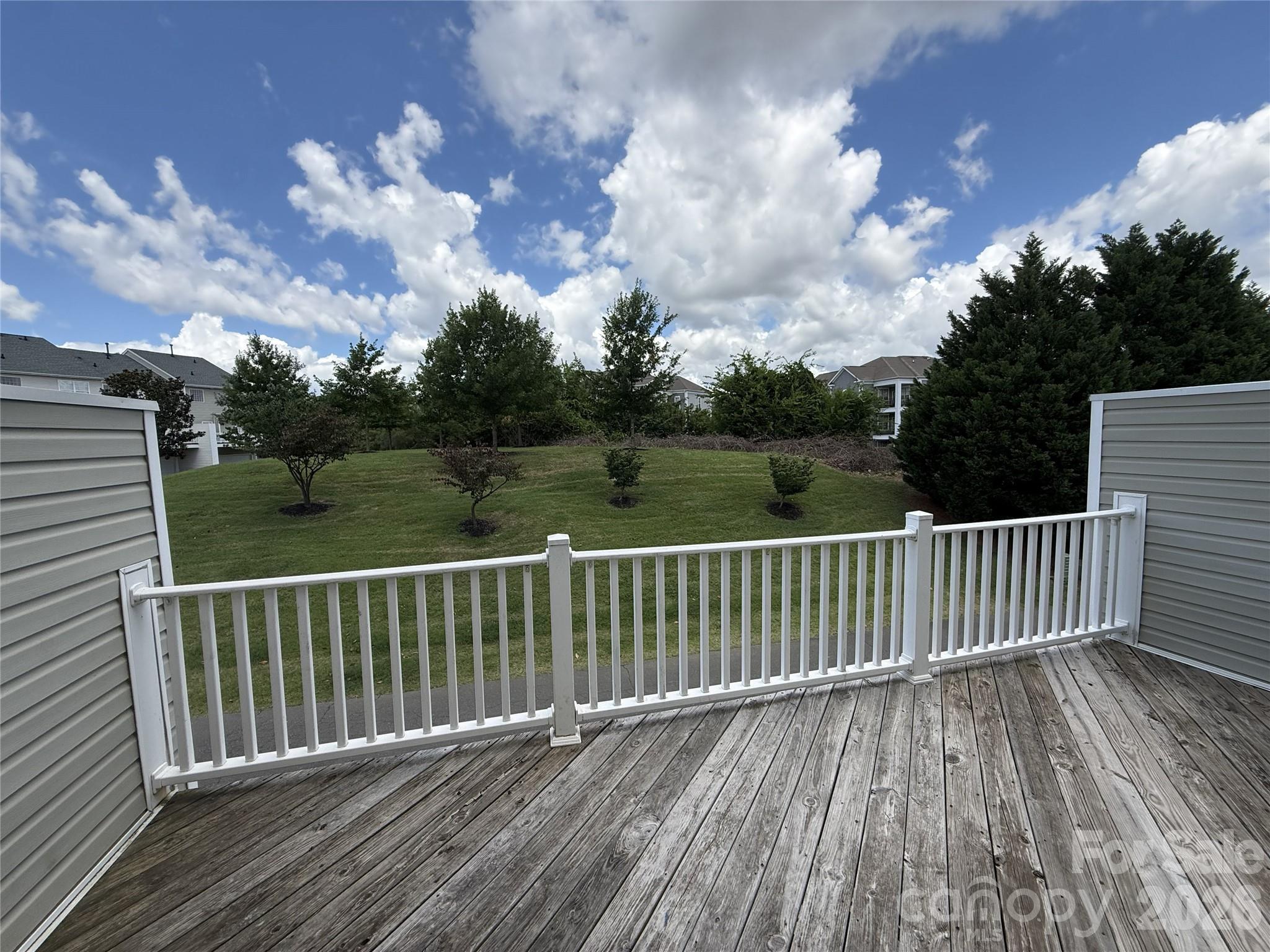 9956 Kings Parade Boulevard — Charlotte
