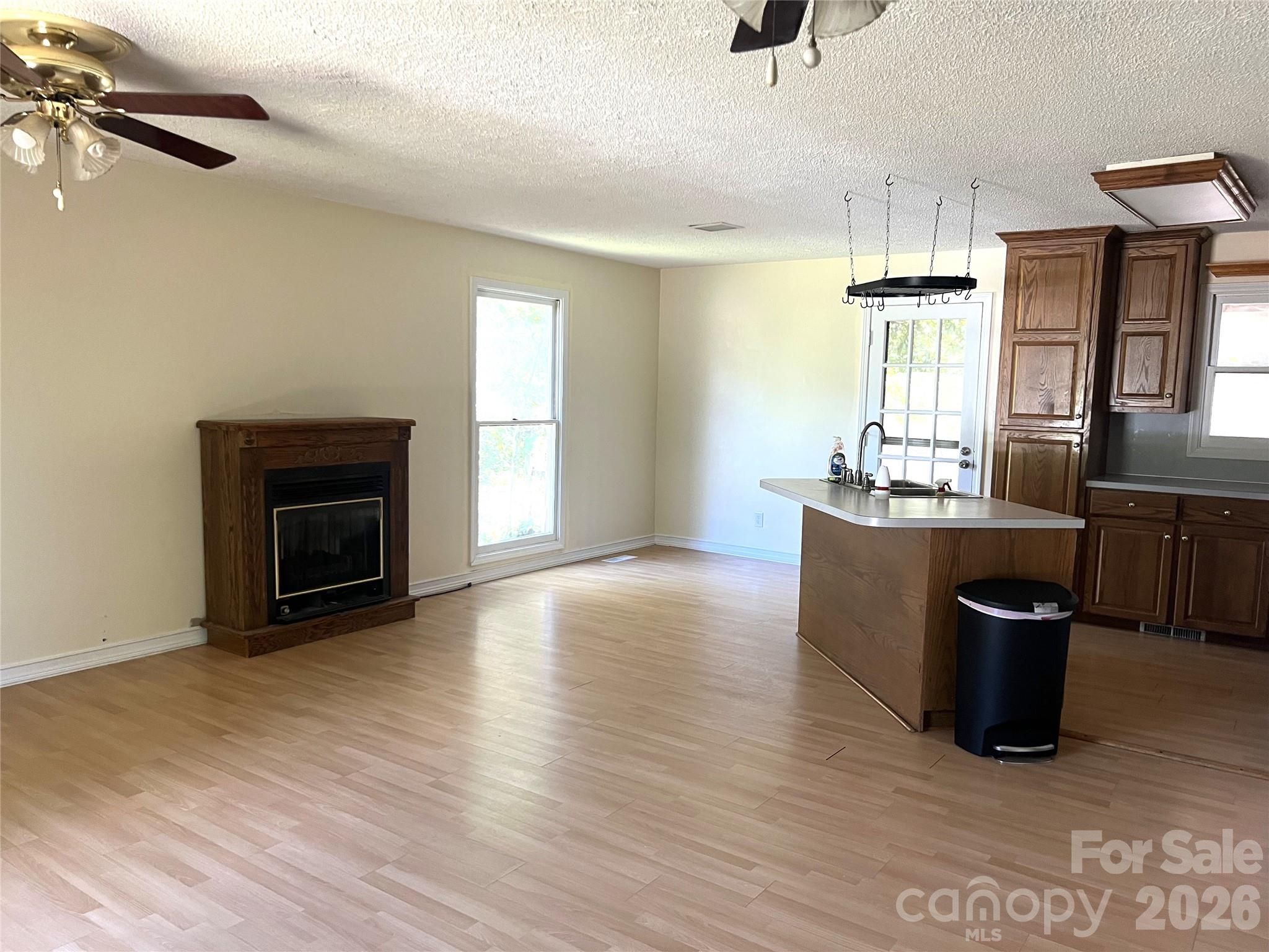 305 Forest Hill Street — Morganton
