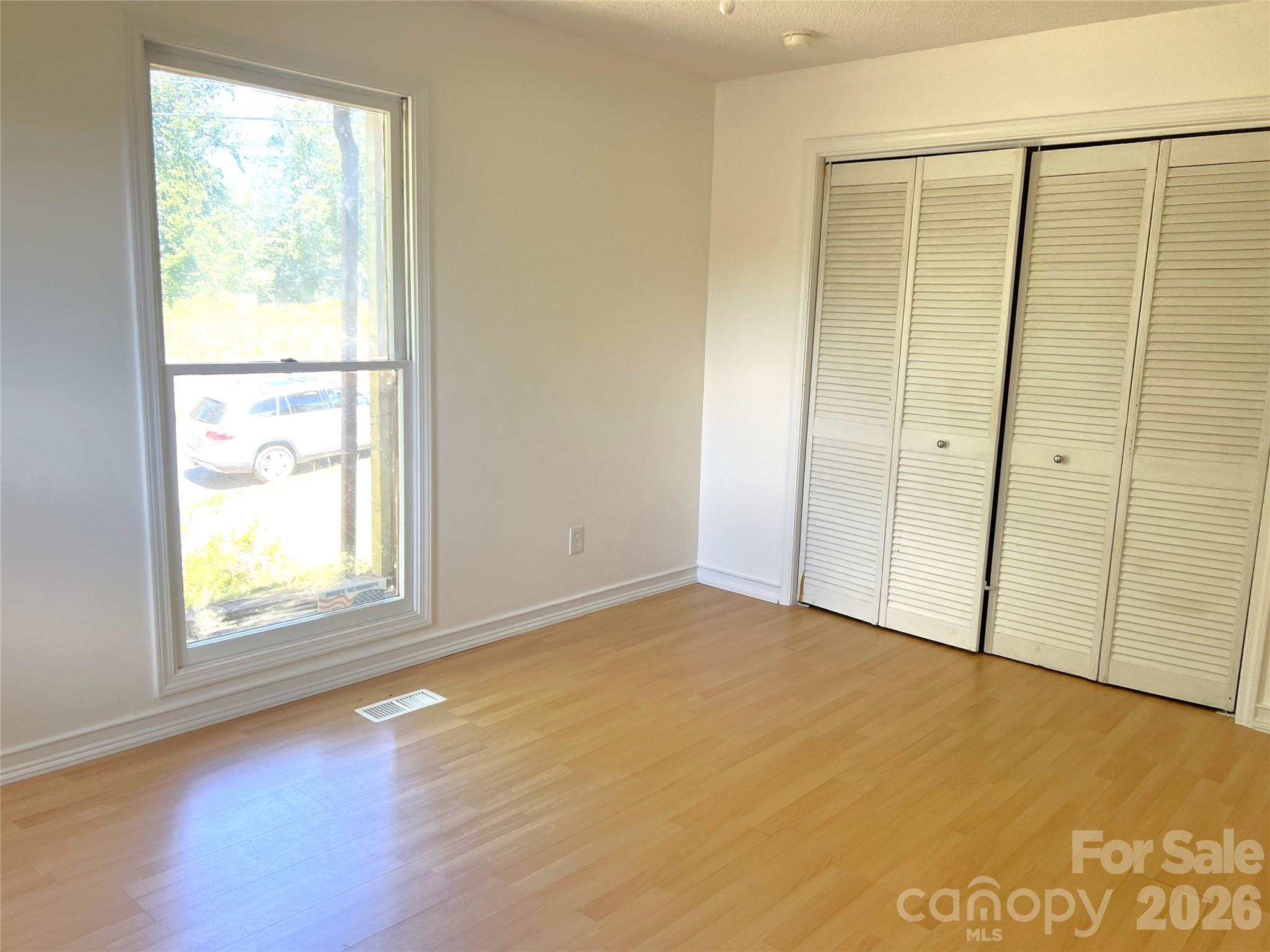 305 Forest Hill Street — Morganton