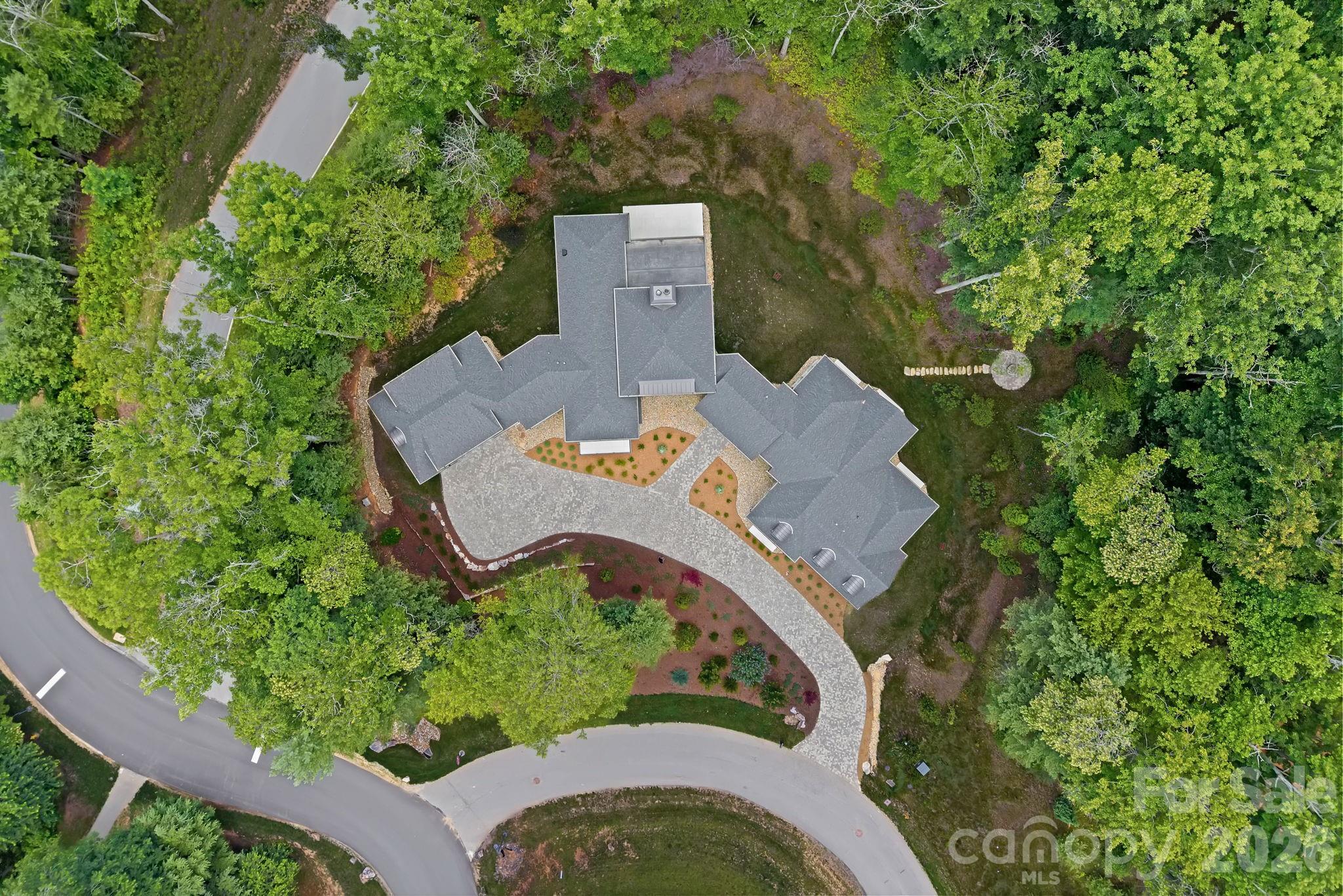 504 Hollow Trail — Asheville