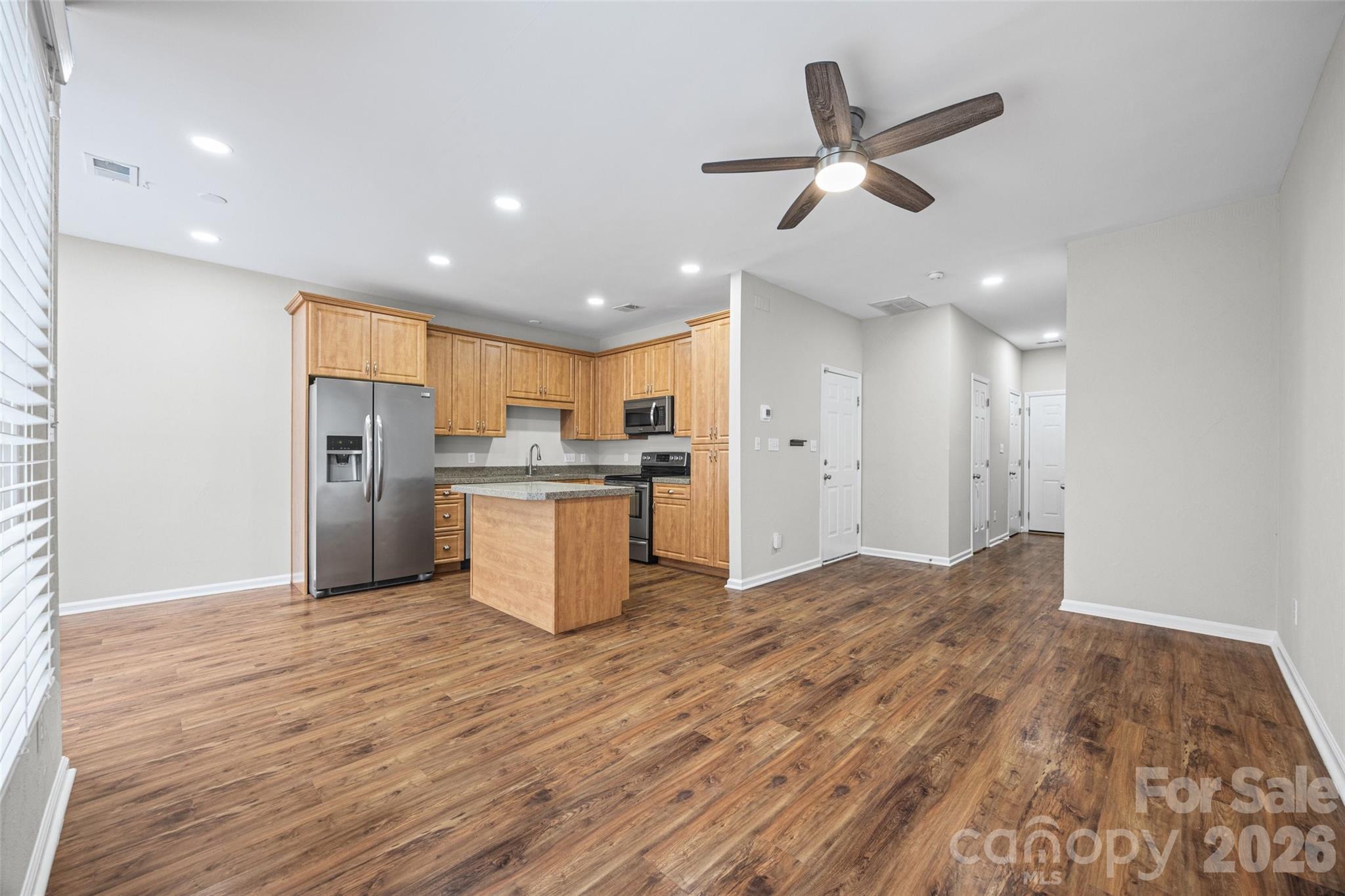 2113 Lennoxshire Square Court — Charlotte
