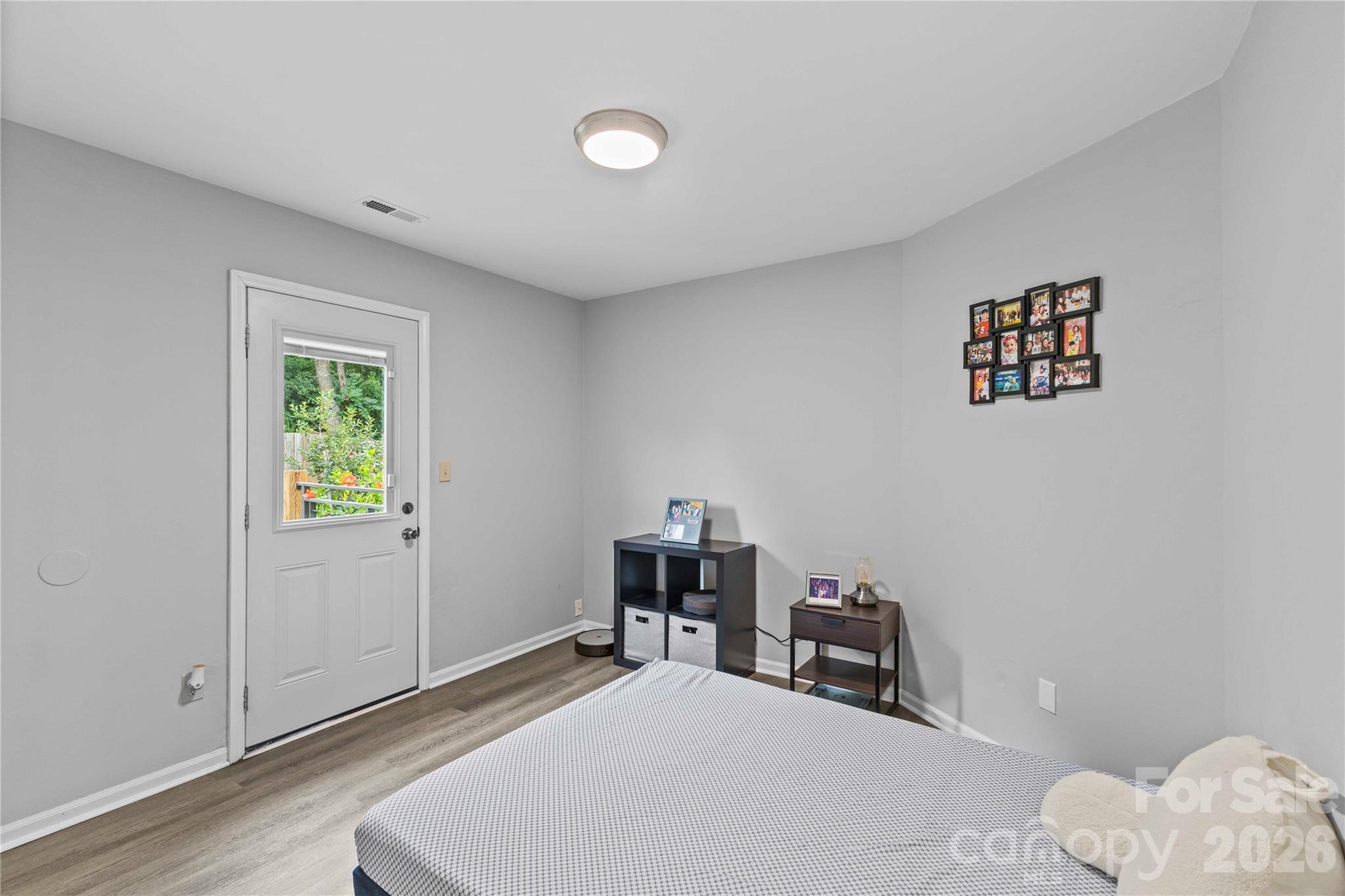 7130 Bluff Wood Cove — Charlotte