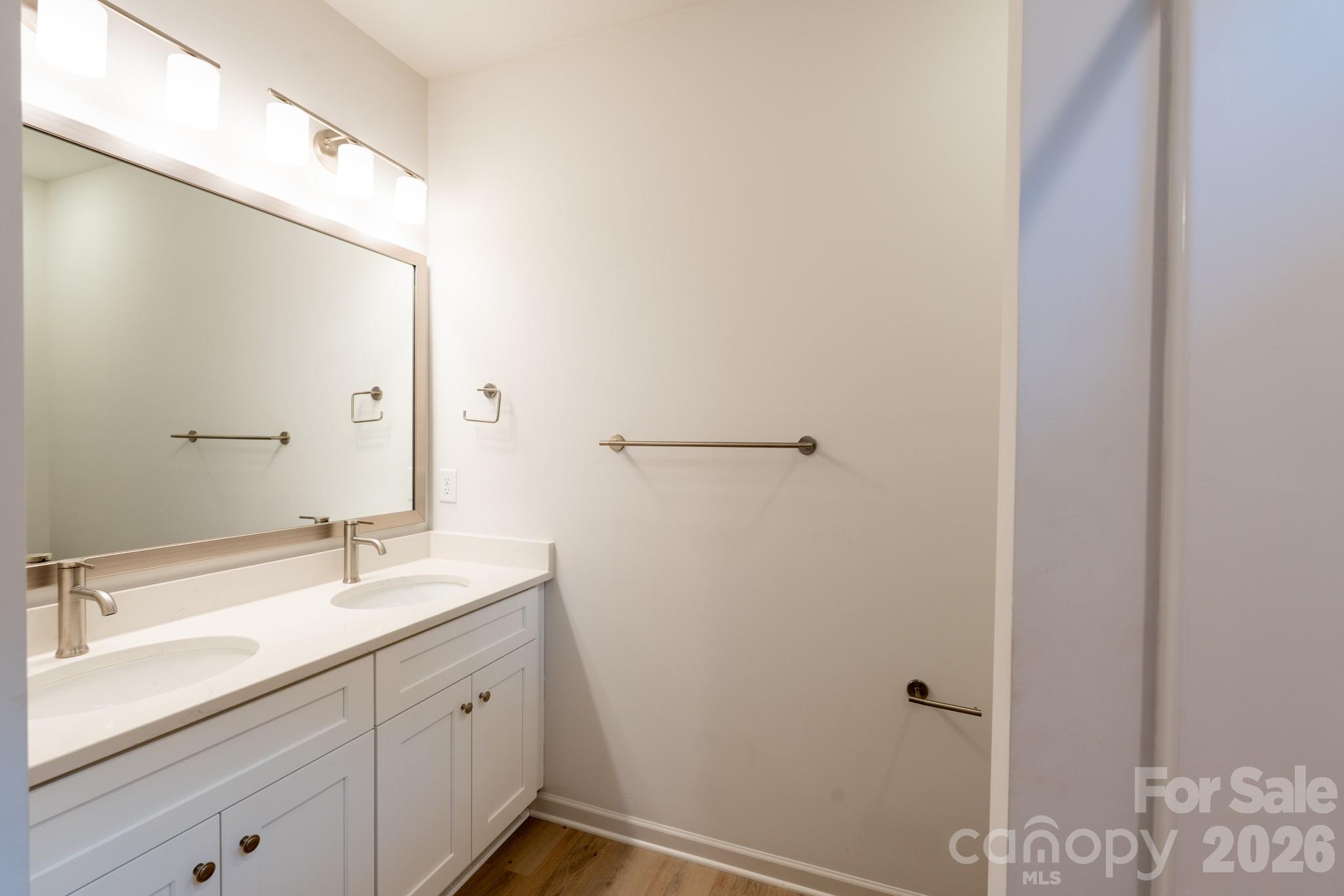 1149 Thayer Glen Court #7 — Charlotte