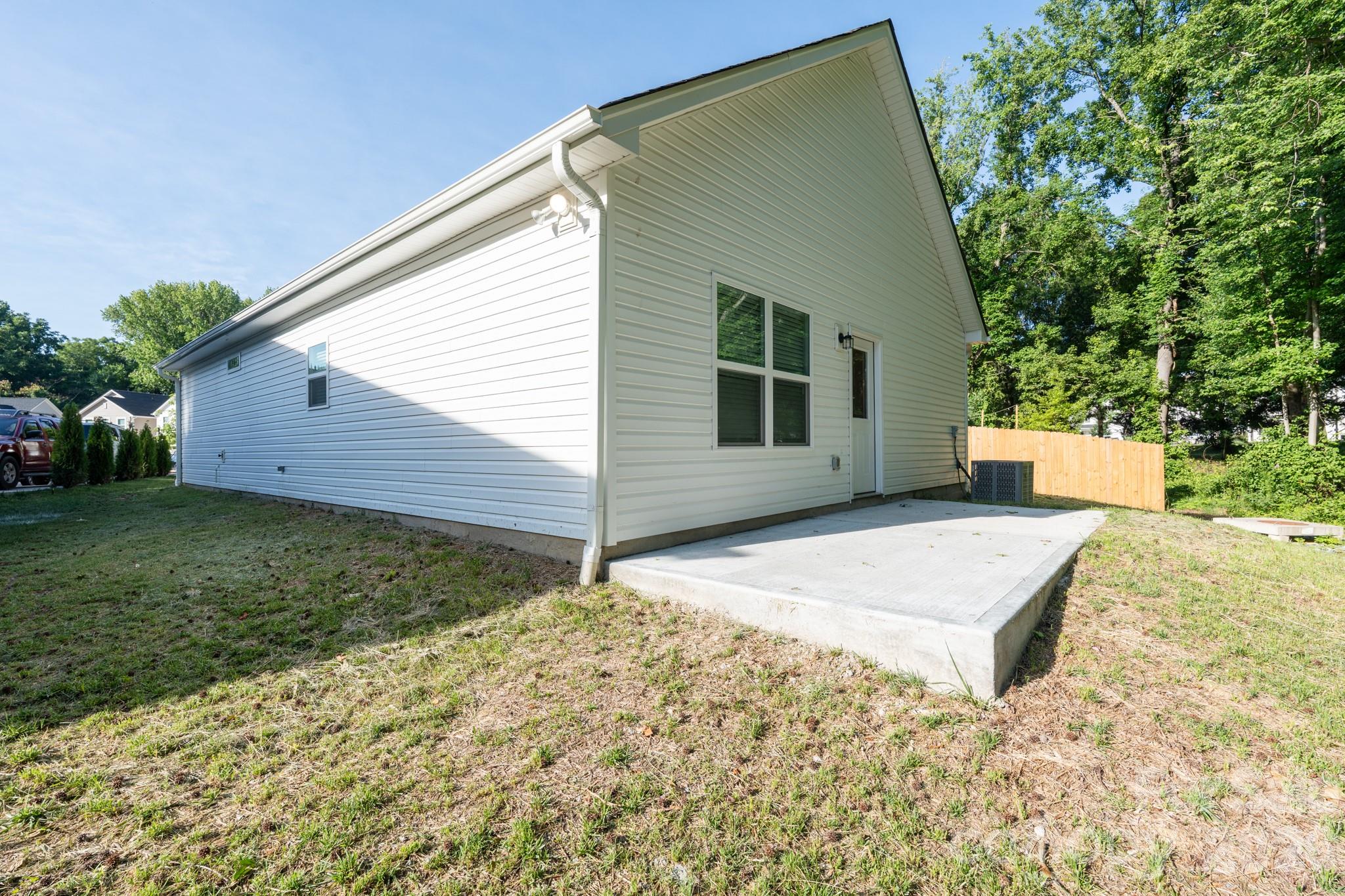 1149 Thayer Glen Court #7 — Charlotte
