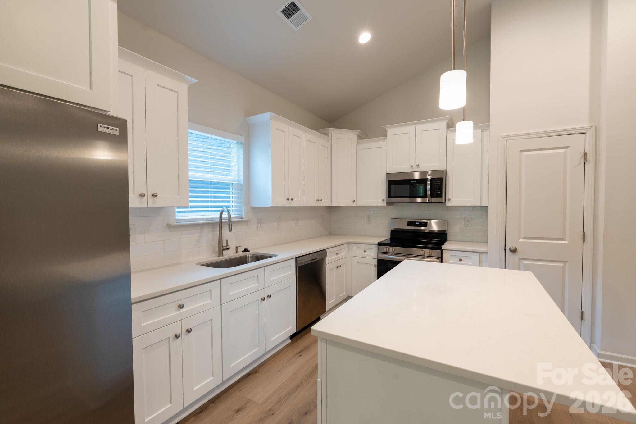 1149 Thayer Glen Court #7 — Charlotte