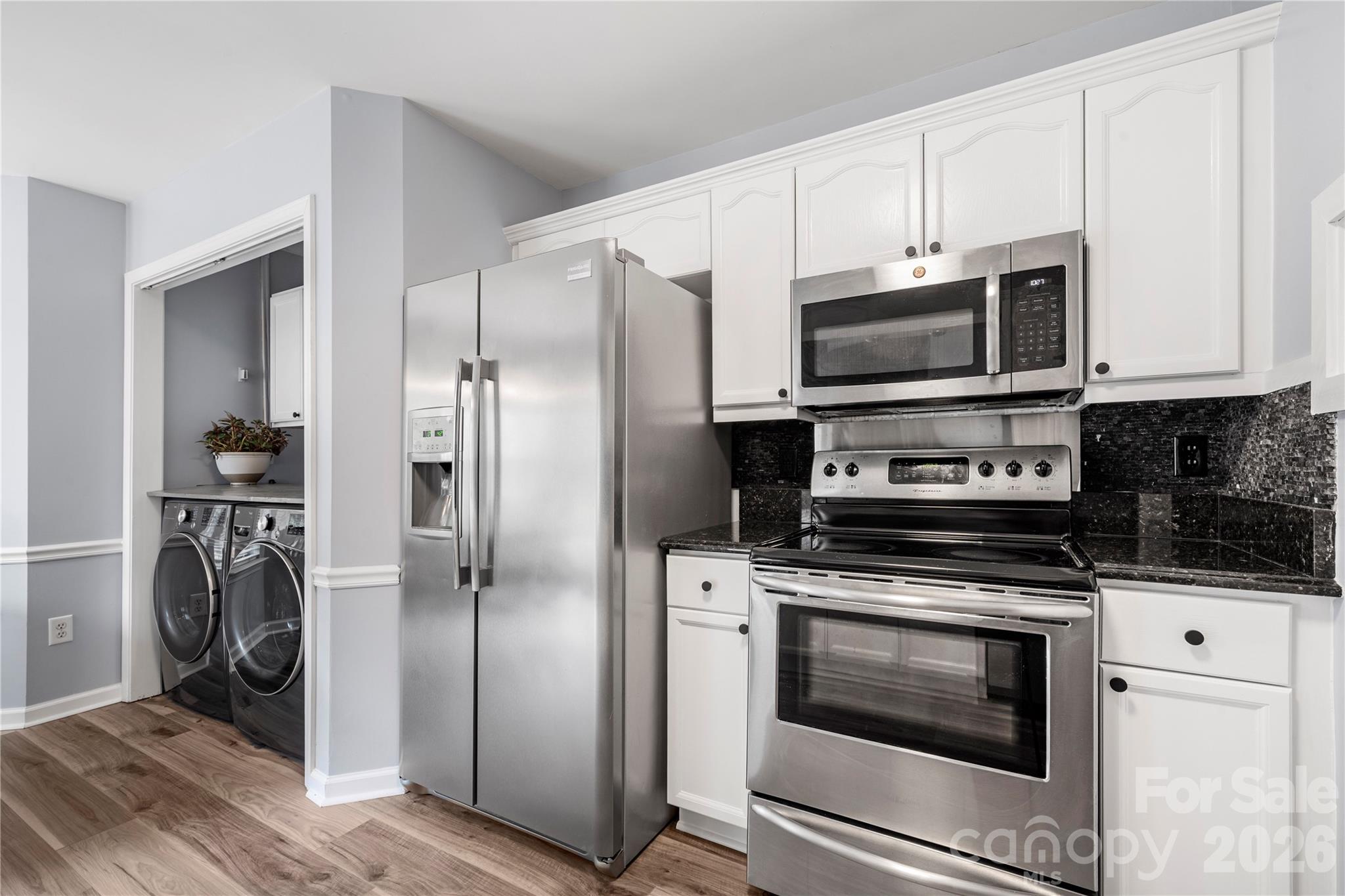 12716 Cumberland Crest Drive — Huntersville