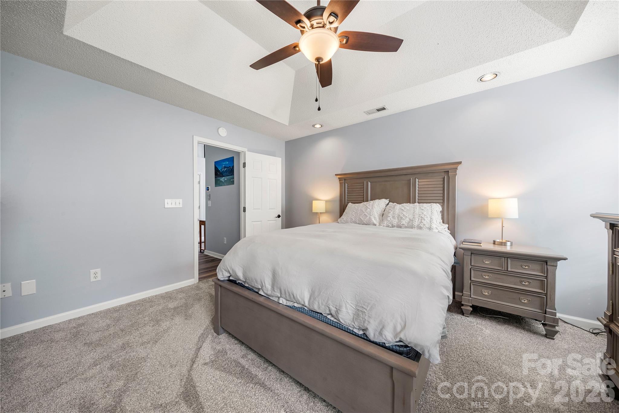 12716 Cumberland Crest Drive — Huntersville
