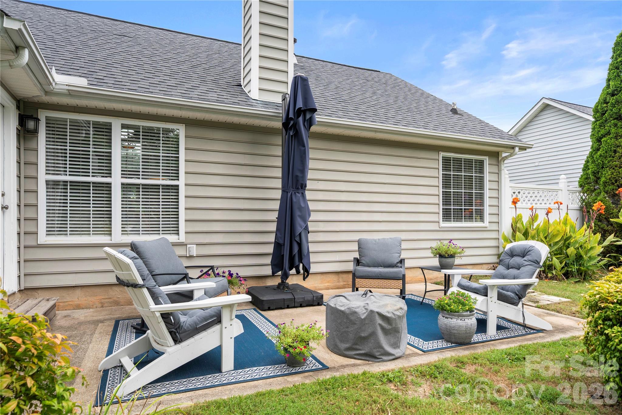 12716 Cumberland Crest Drive — Huntersville