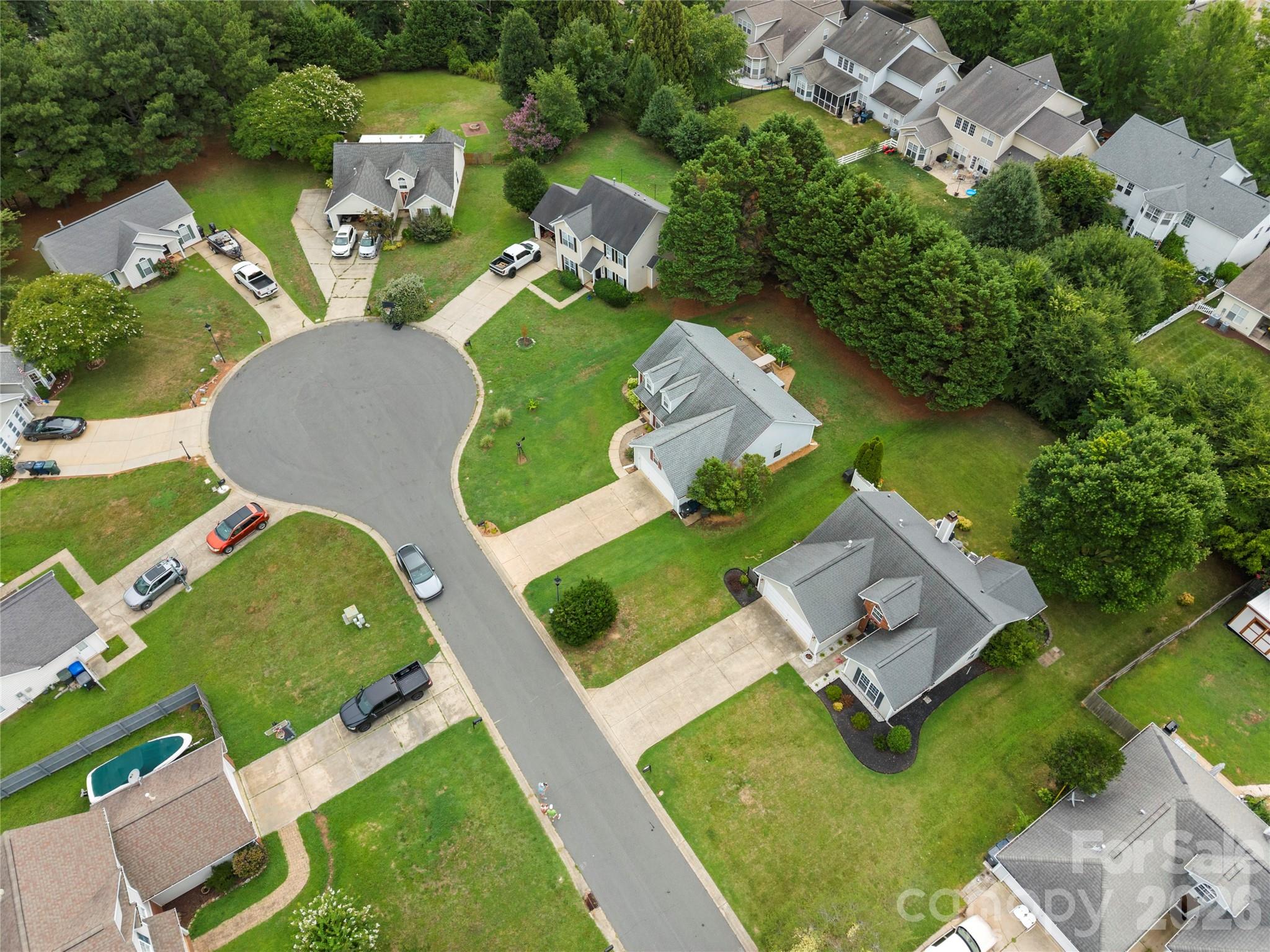 12716 Cumberland Crest Drive — Huntersville