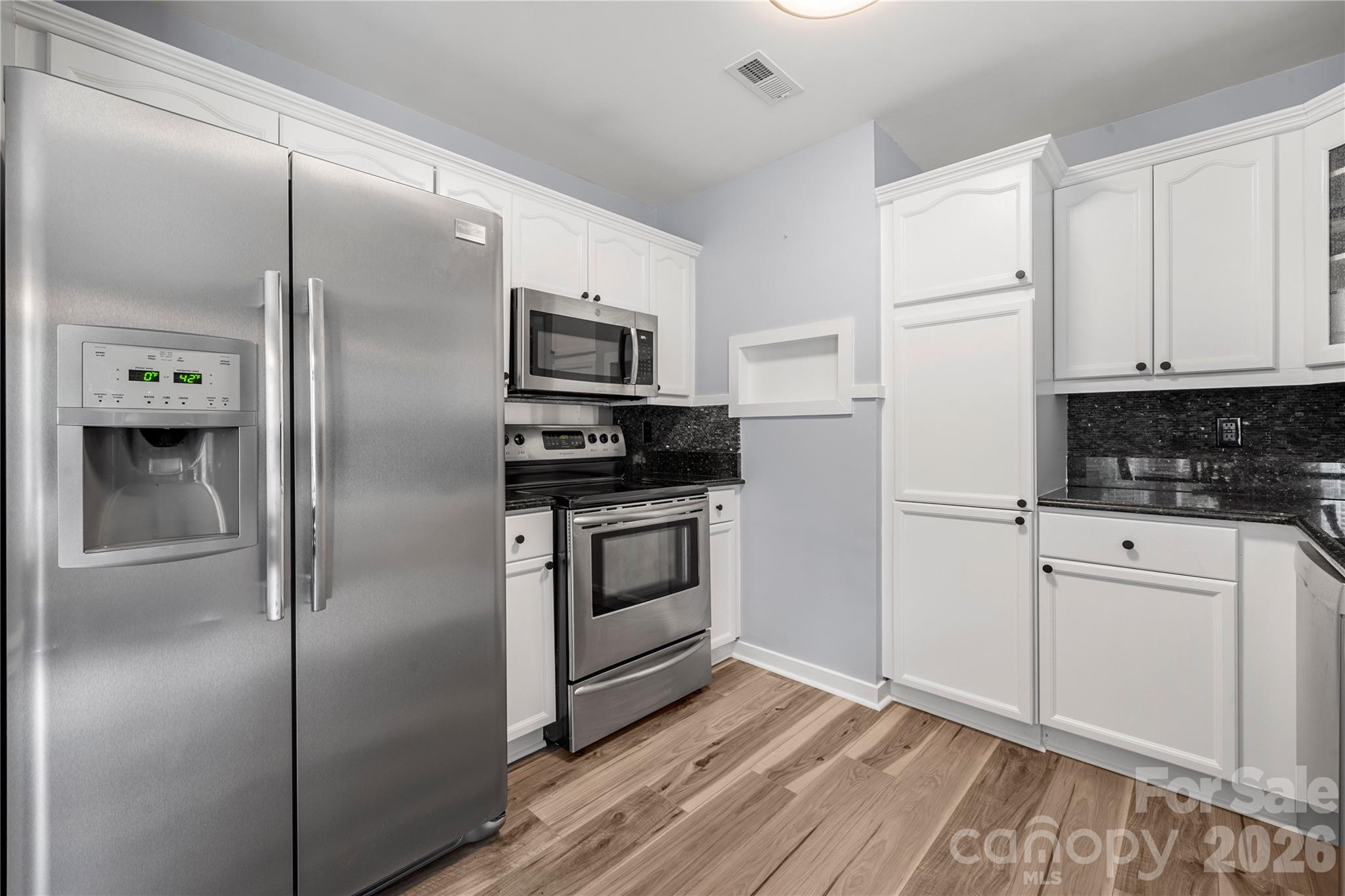 12716 Cumberland Crest Drive — Huntersville