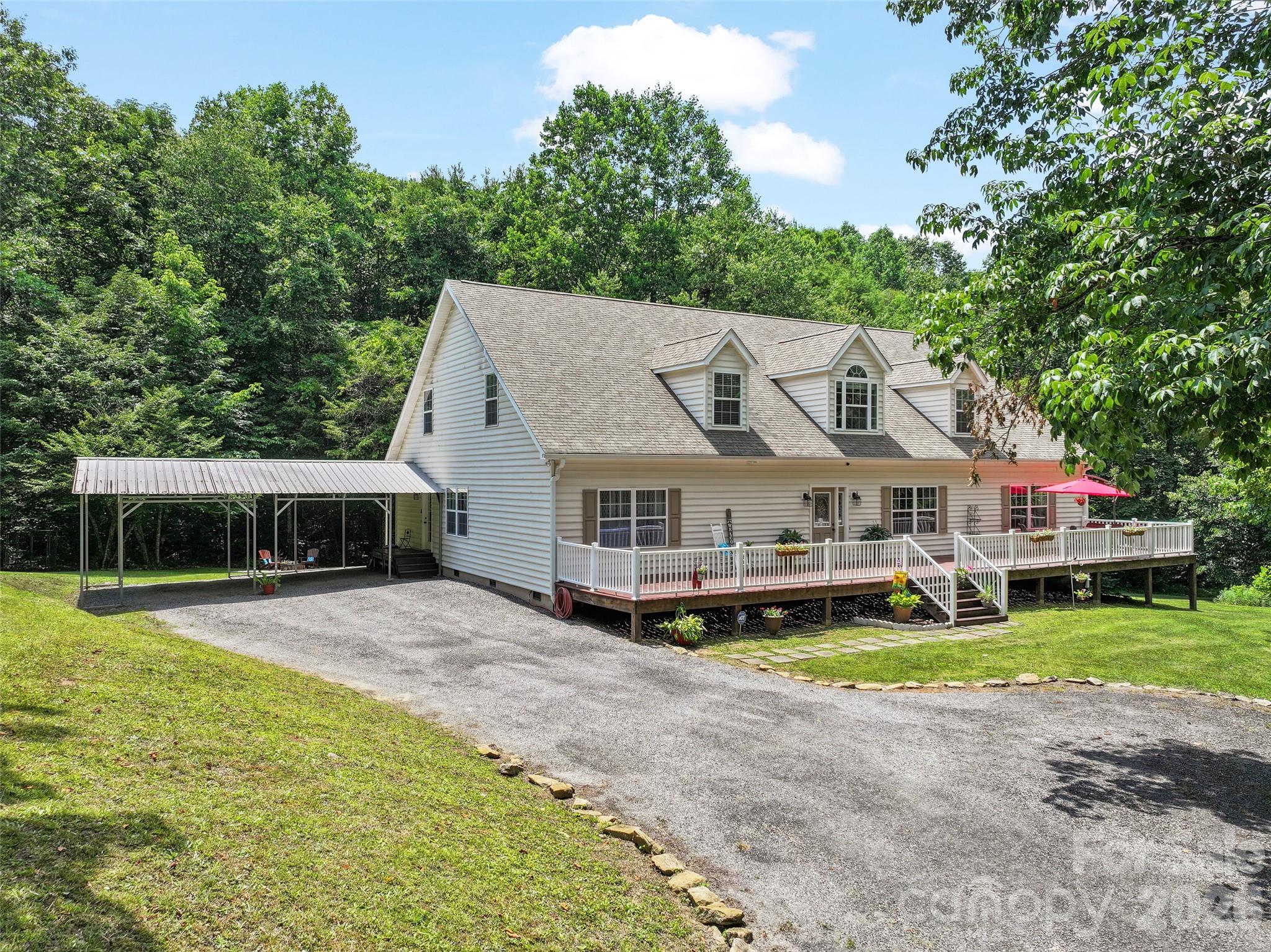 165 Sequoyah Drive — Waynesville