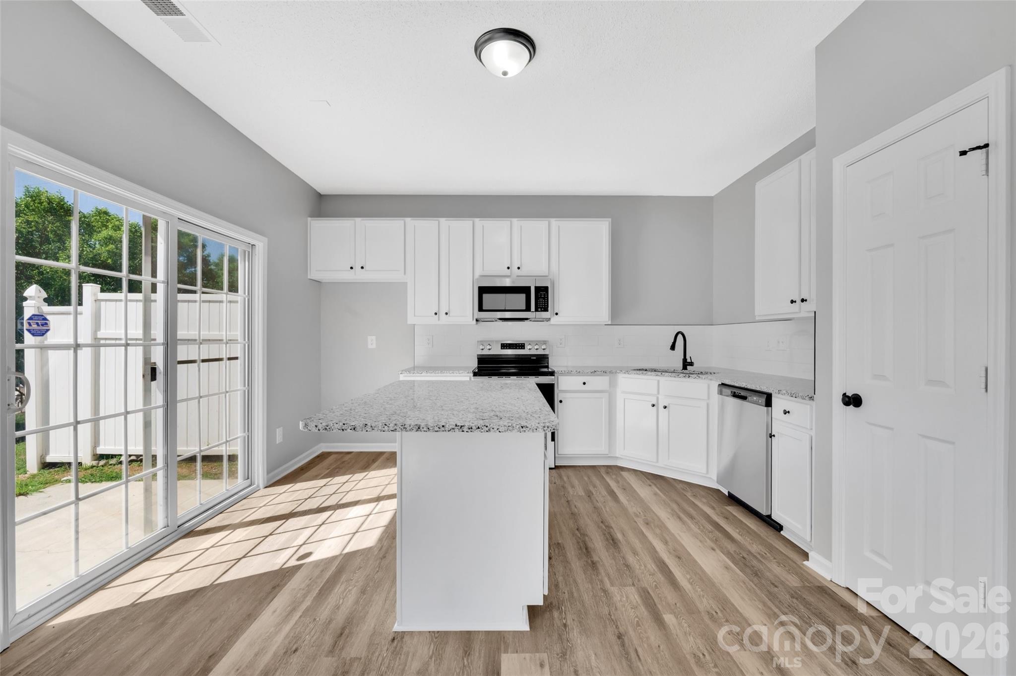 8558 Carolina Lily Lane — Charlotte